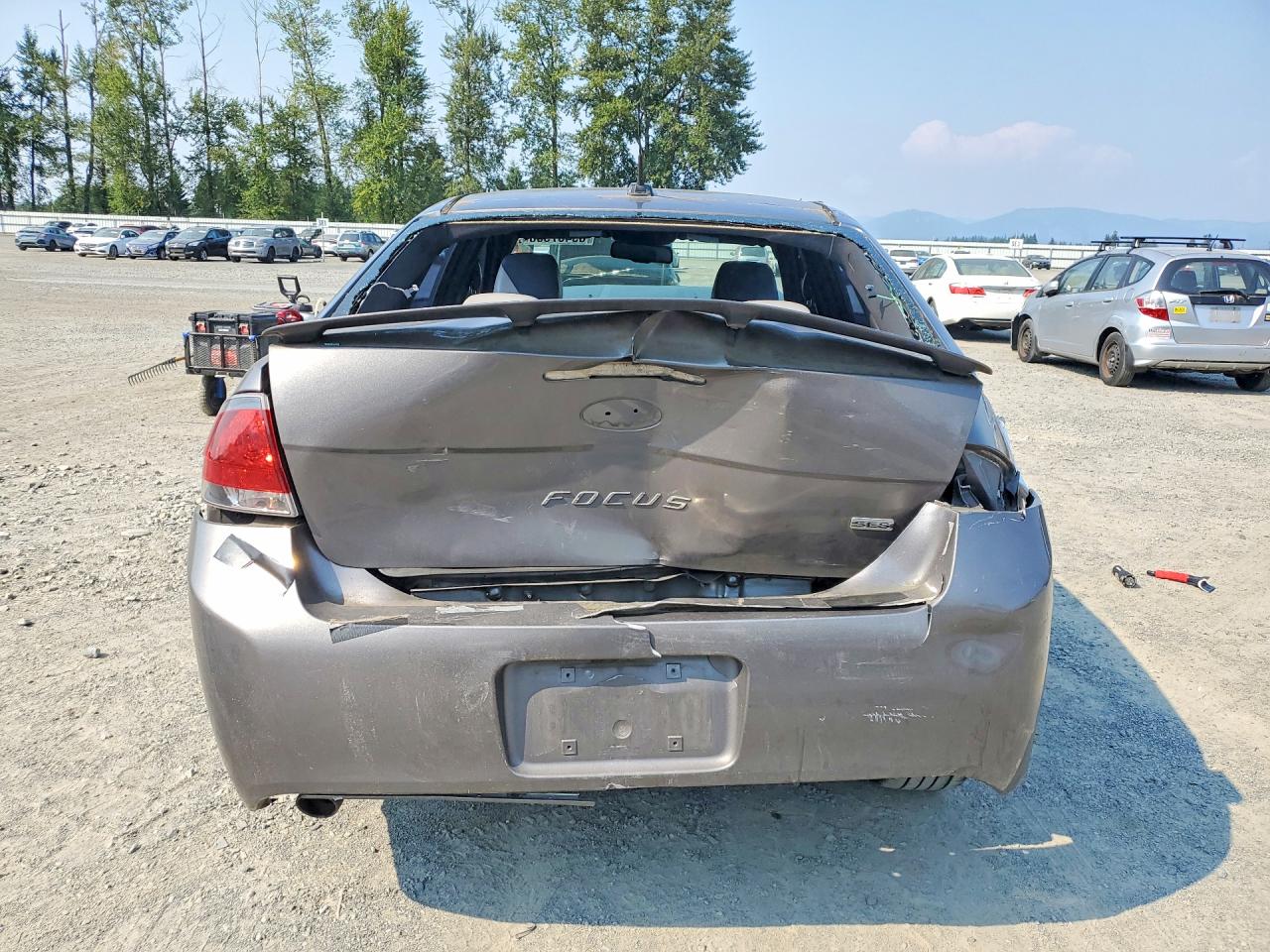 2011 Ford Focus Ses Gray vin: 1FAHP3GN7BW203152