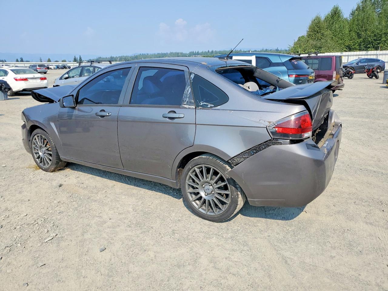 2011 Ford Focus Ses Gray vin: 1FAHP3GN7BW203152