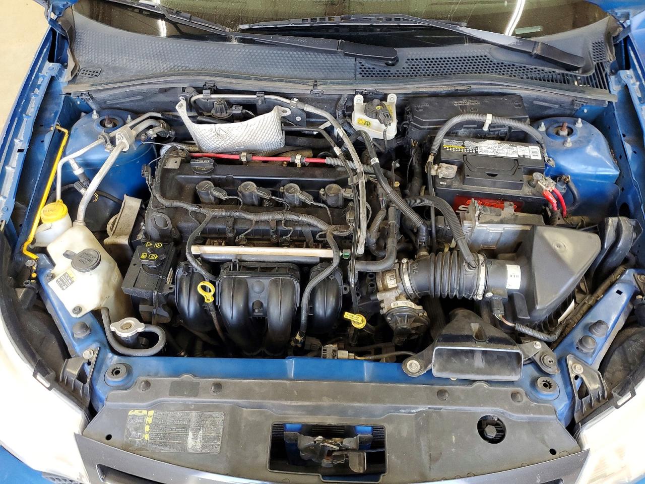 2010 Ford Focus Ses Blue vin: 1FAHP3GN8AW115628