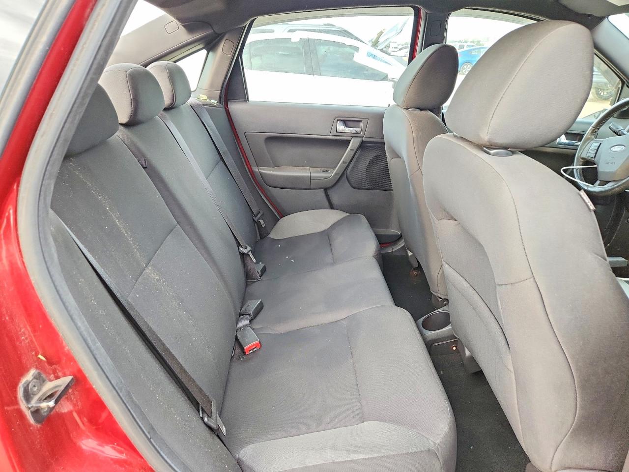 2010 Ford Focus Ses Burgundy vin: 1FAHP3GN9AW170041