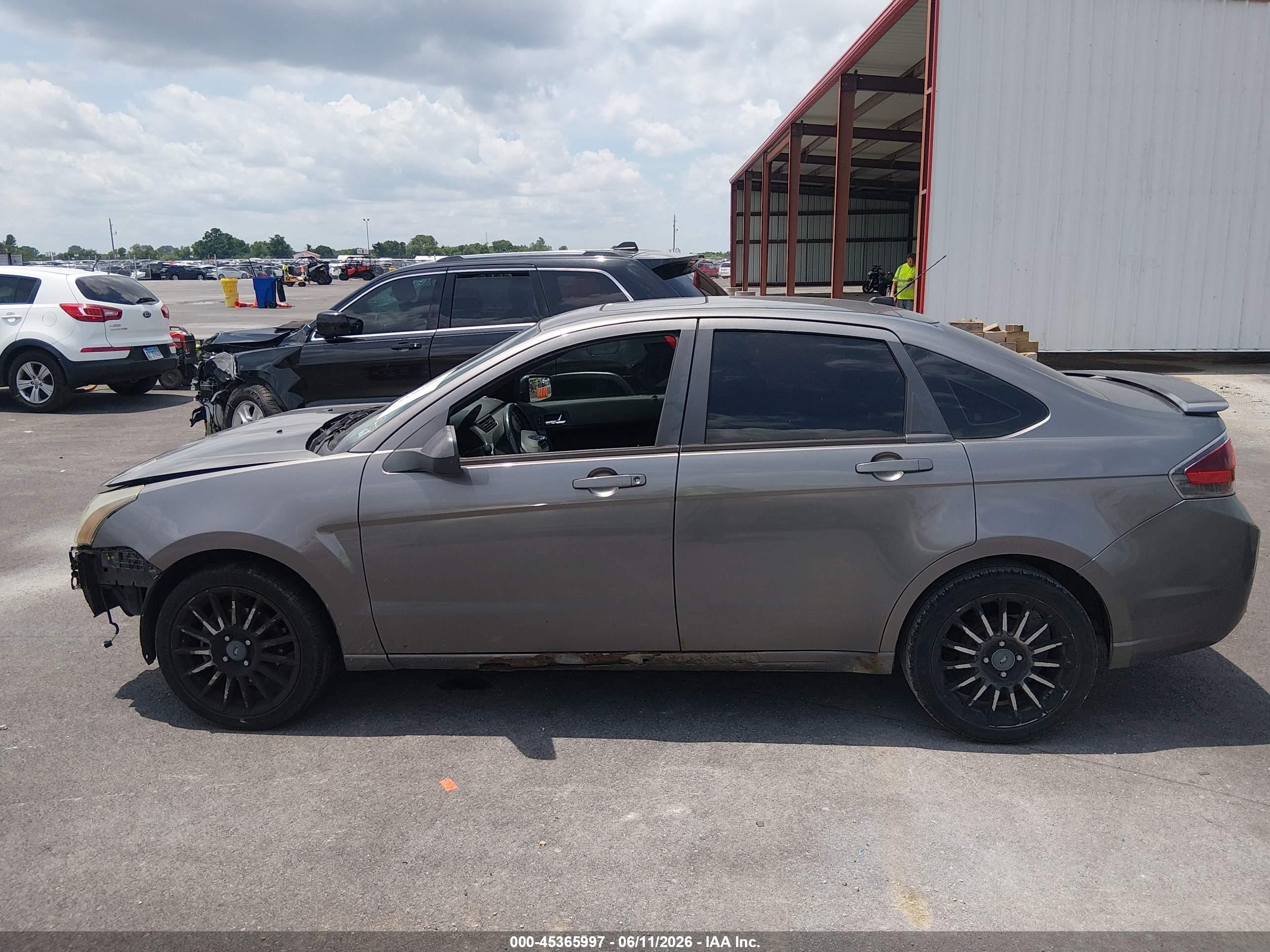 2010 Ford Focus Ses Gray vin: 1FAHP3GNXAW199550