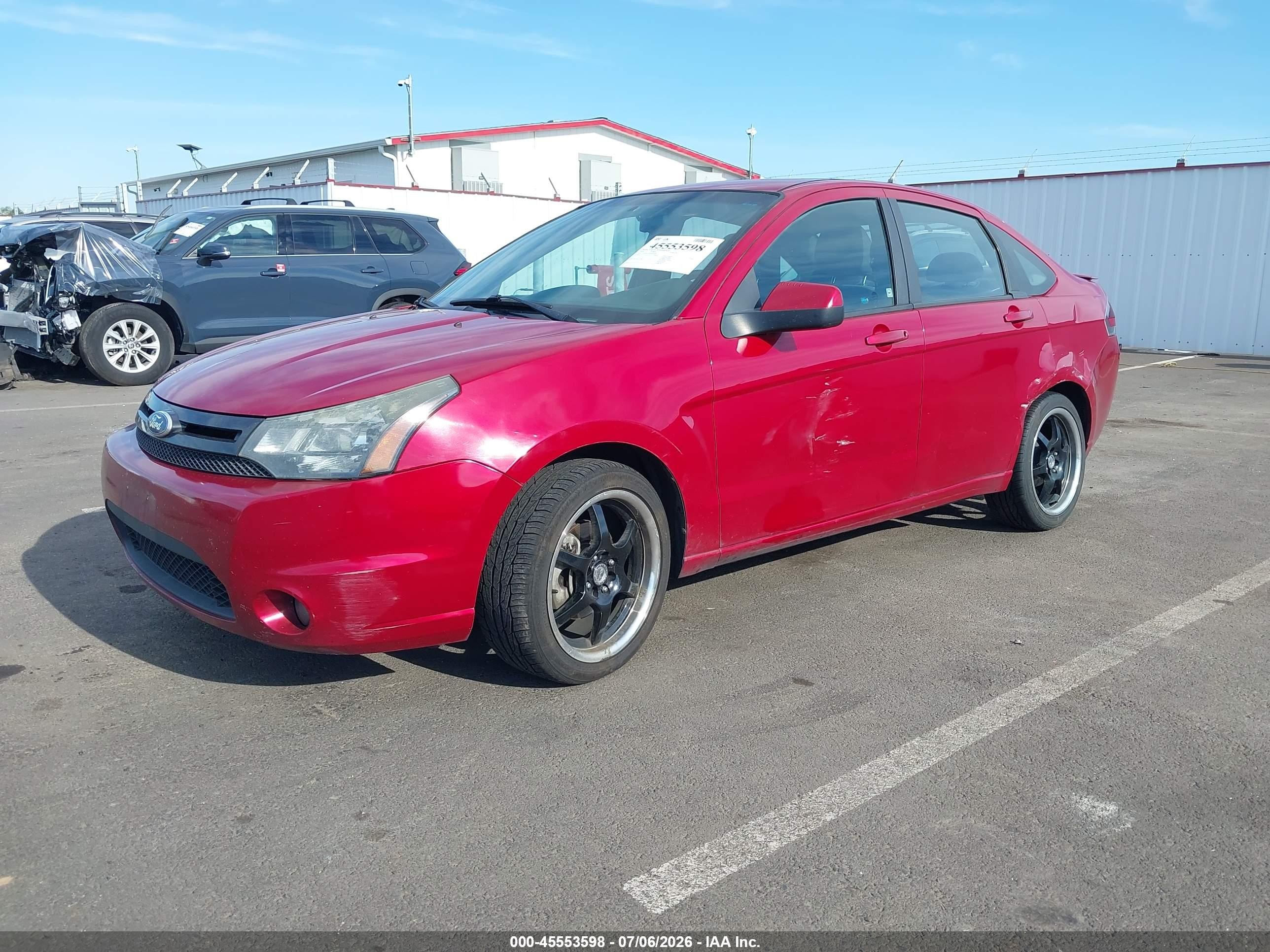 2010 Ford Focus Ses Red vin: 1FAHP3GNXAW292603