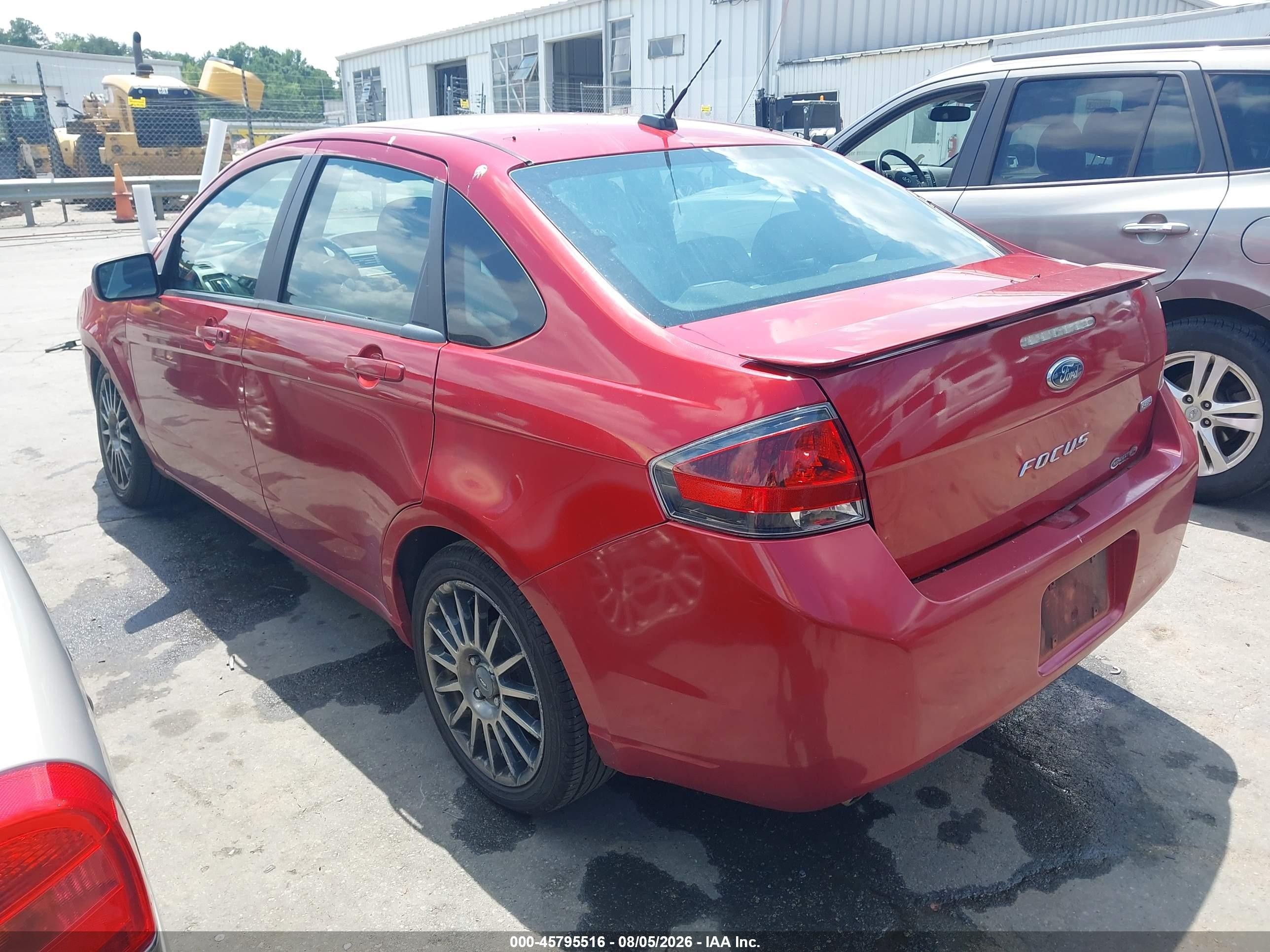 2011 Ford Focus Ses Red vin: 1FAHP3GNXBW114062