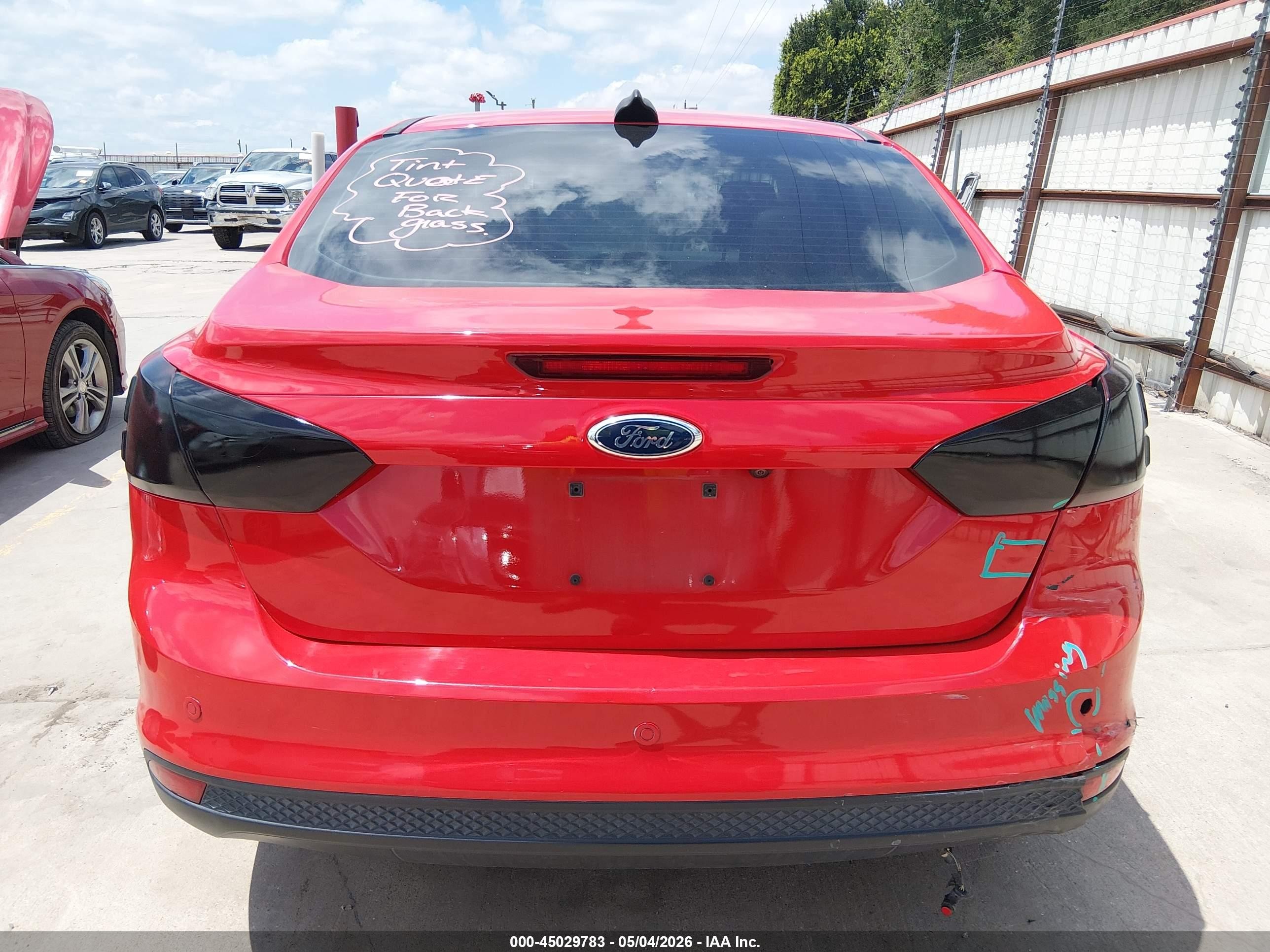 2012 Ford Focus Sel Красный vin: 1FAHP3H20CL172866