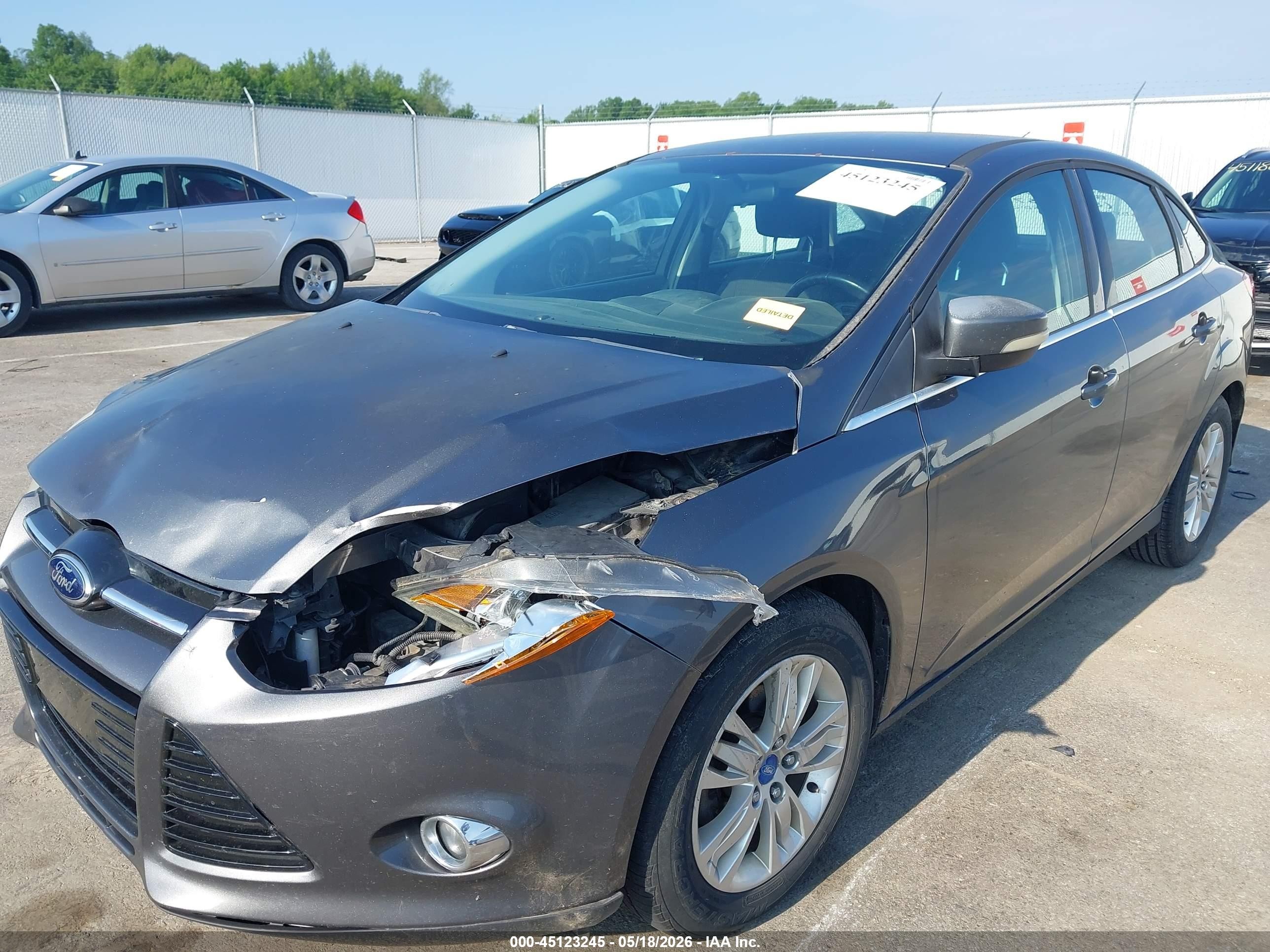 2012 Ford Focus Sel Gray vin: 1FAHP3H20CL248215