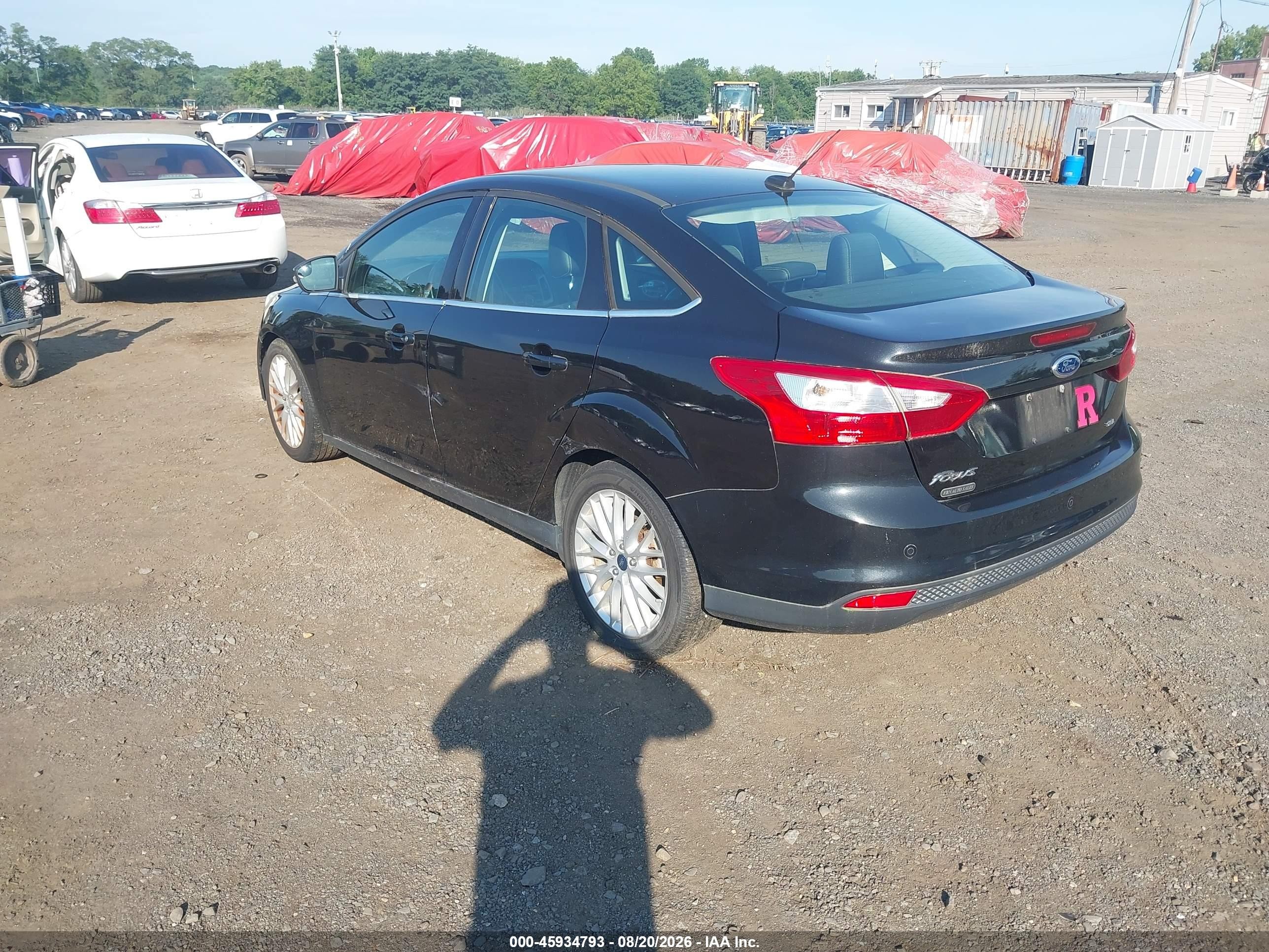 2012 Ford Focus Sel Черный vin: 1FAHP3H20CL352042