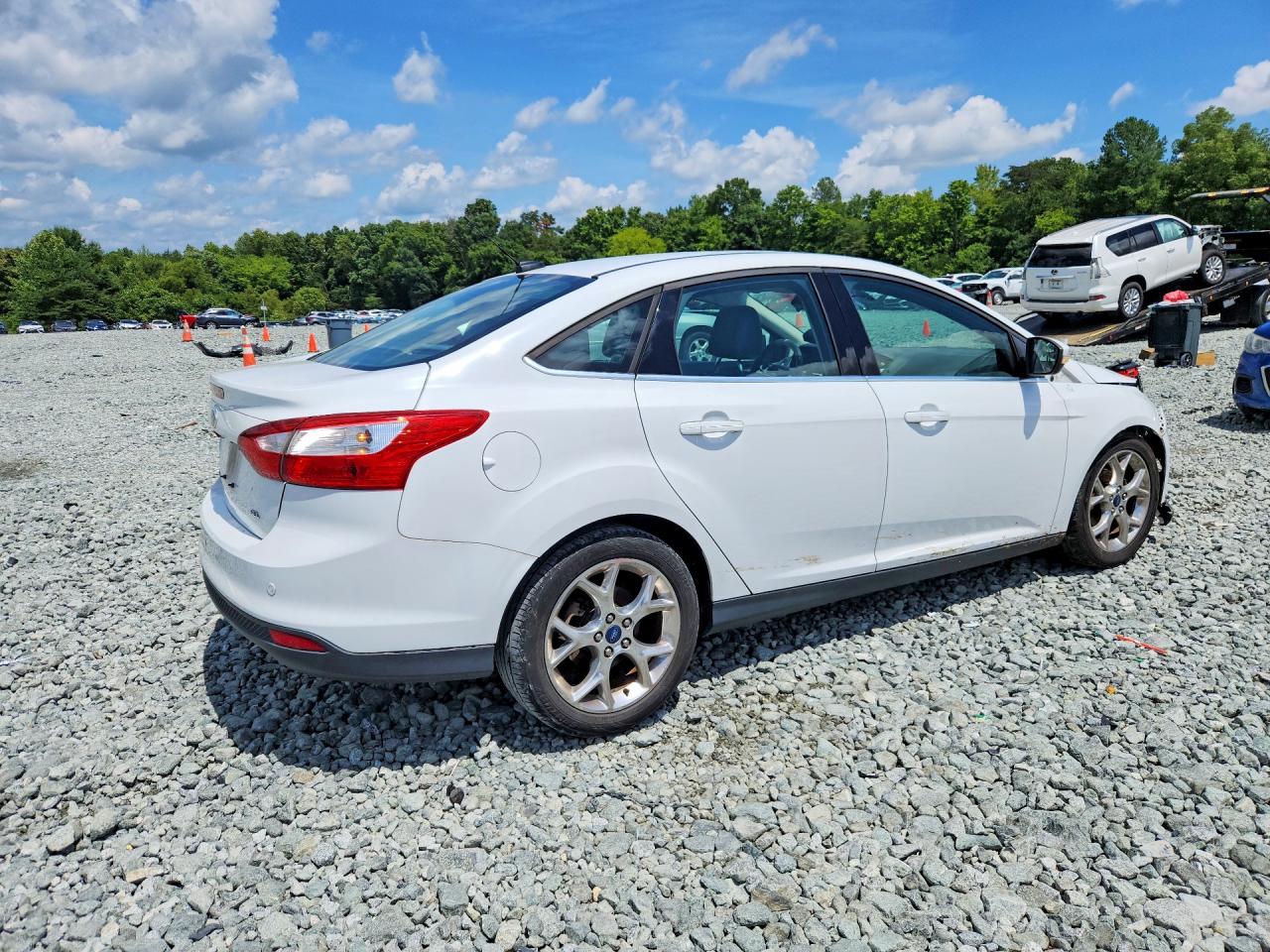 2012 Ford Focus Sel White vin: 1FAHP3H20CL360805