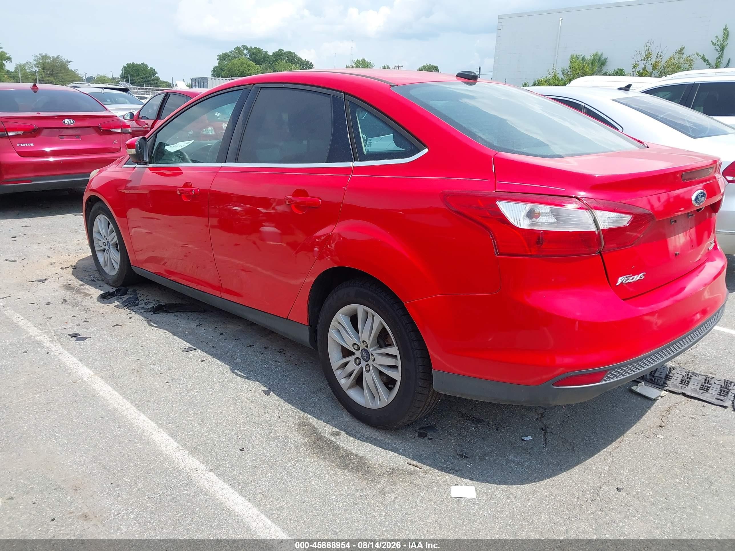 2012 Ford Focus Sel Red vin: 1FAHP3H20CL393612