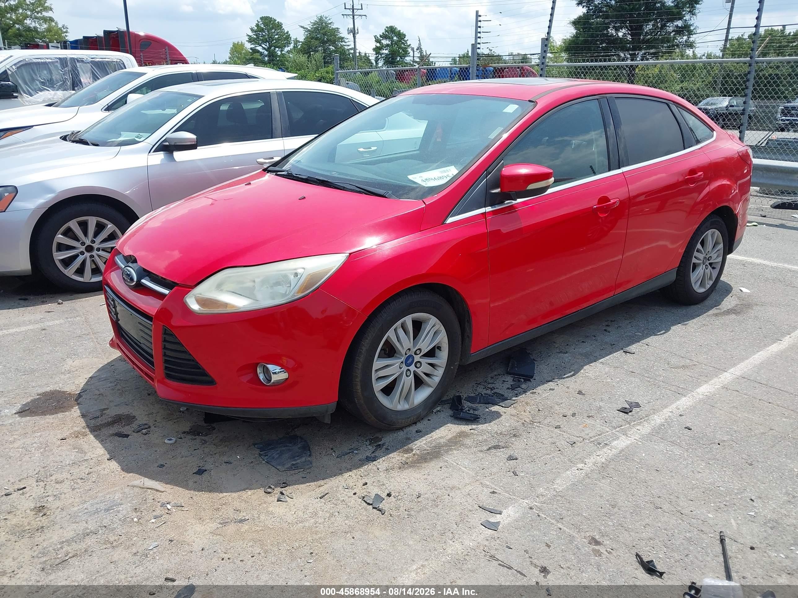 2012 Ford Focus Sel Red vin: 1FAHP3H20CL393612