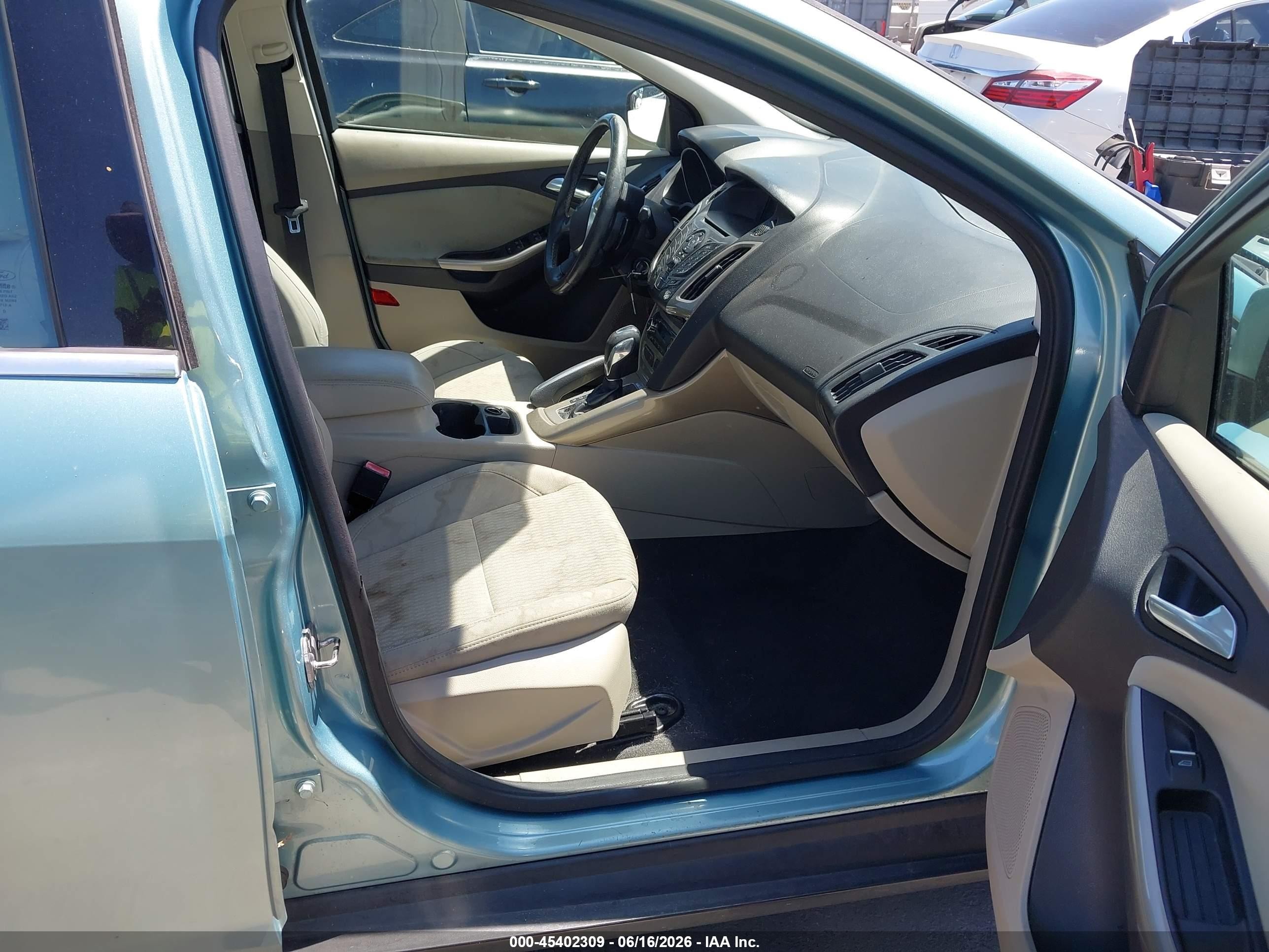 2012 Ford Focus Sel Бирюзовый vin: 1FAHP3H20CL416810