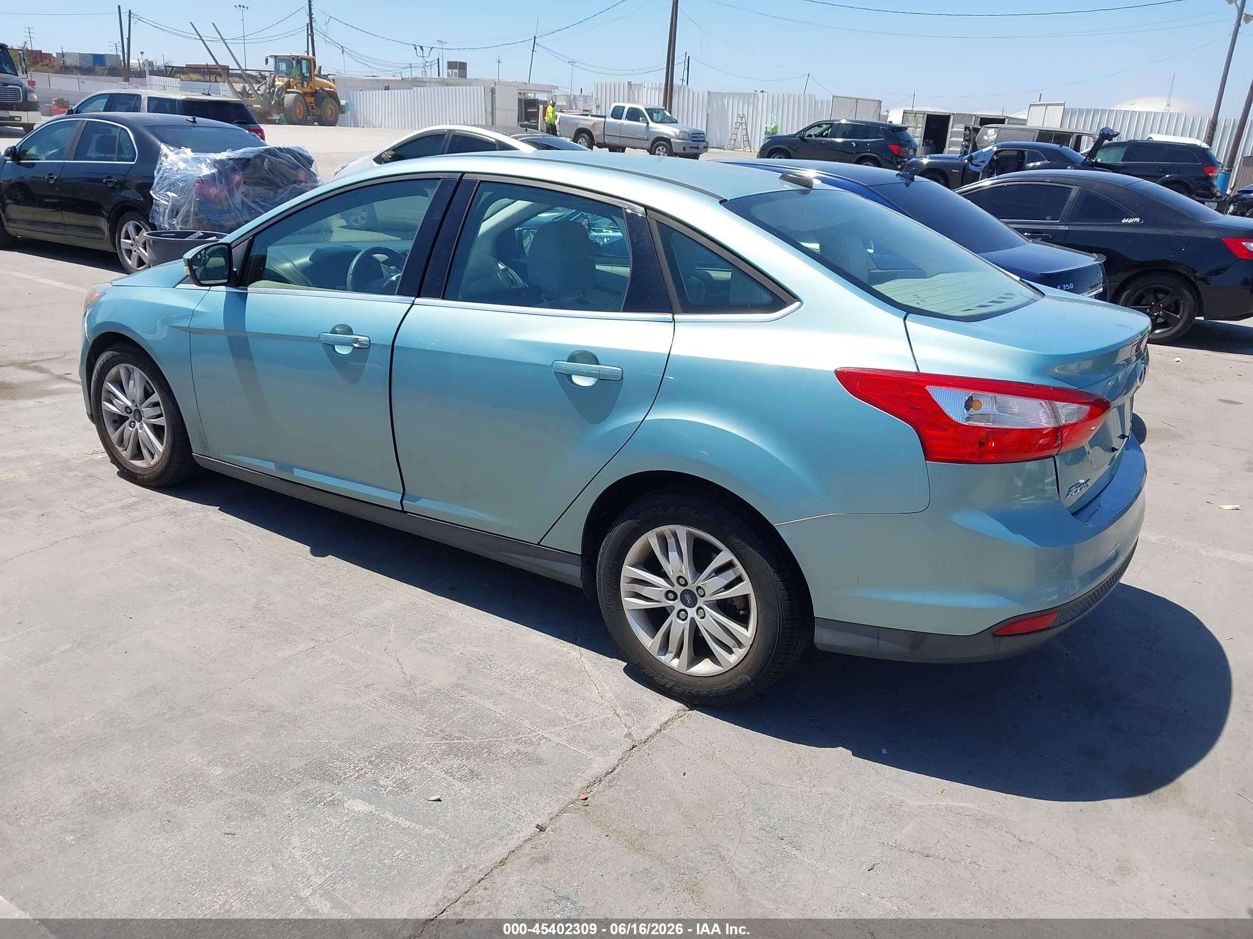 2012 Ford Focus Sel Бирюзовый vin: 1FAHP3H20CL416810