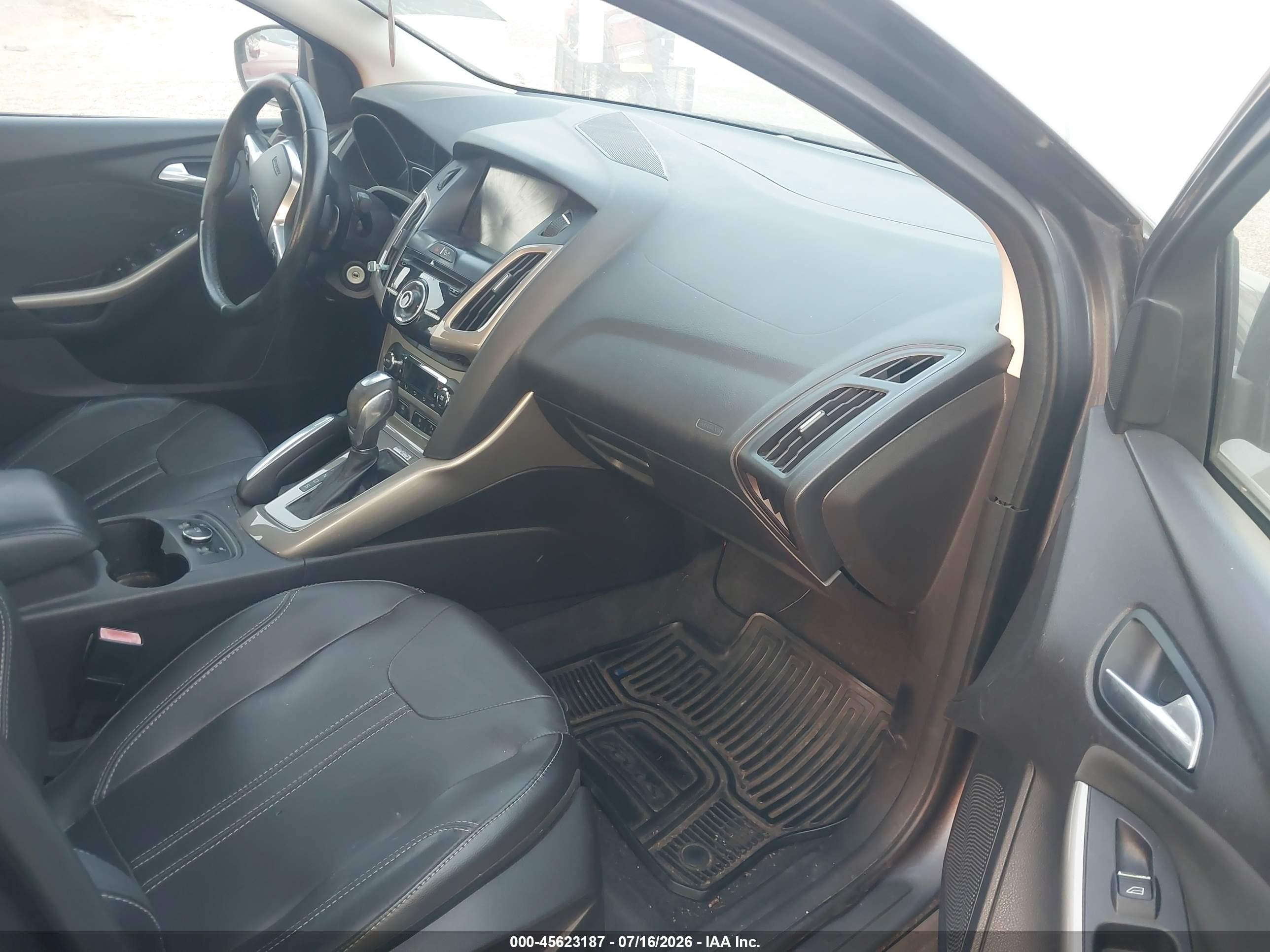2012 Ford Focus Sel Gray vin: 1FAHP3H20CL463142