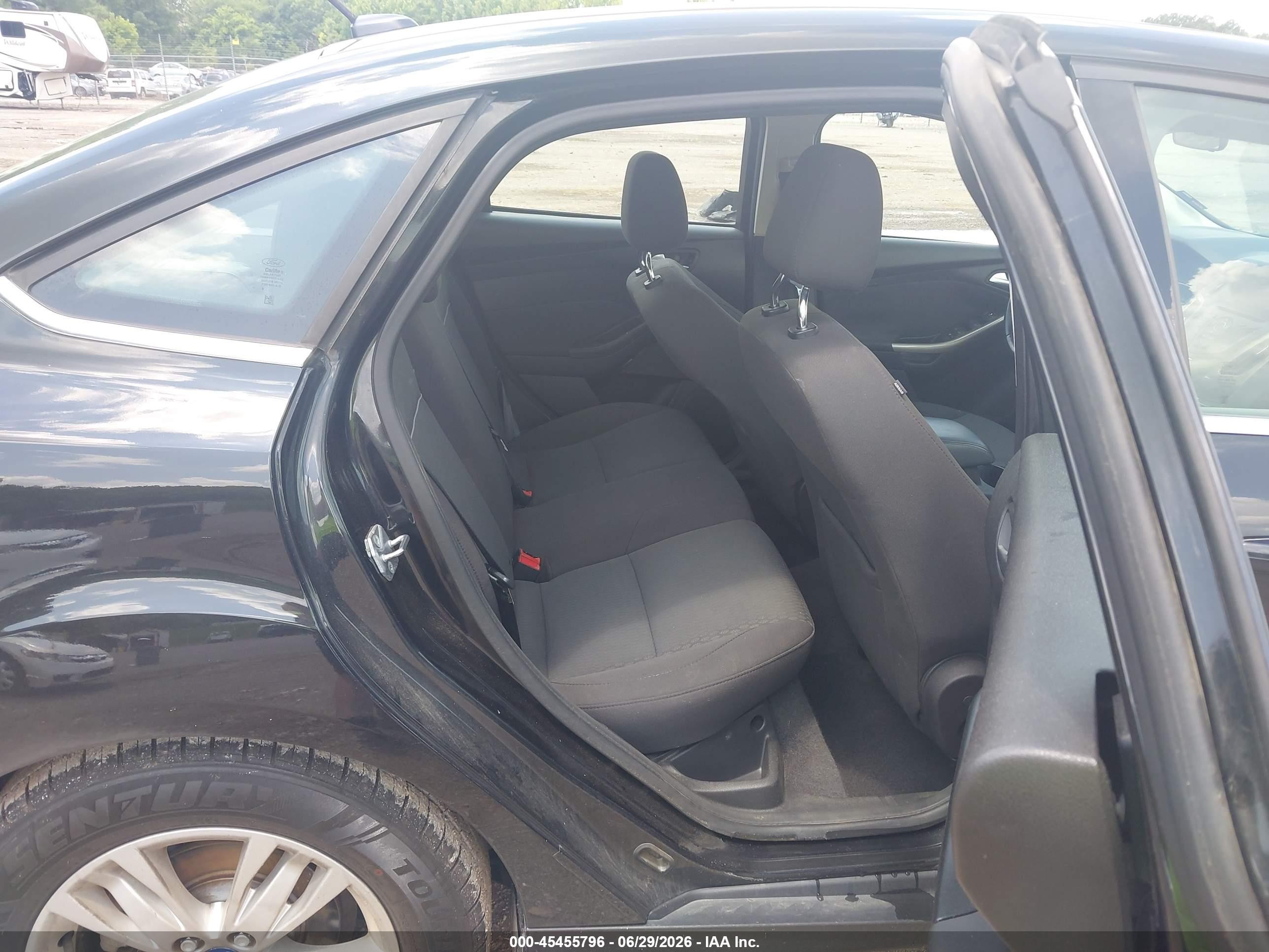 2012 Ford Focus Sel Black vin: 1FAHP3H21CL131632