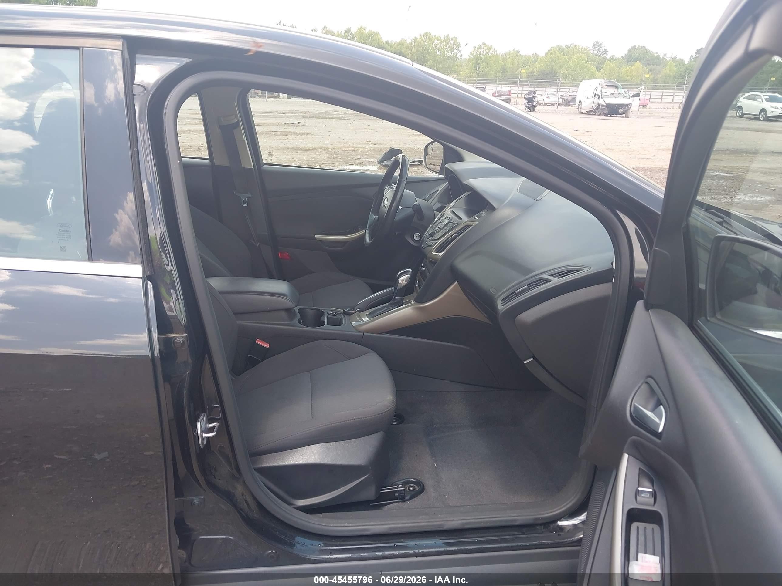 2012 Ford Focus Sel Black vin: 1FAHP3H21CL131632