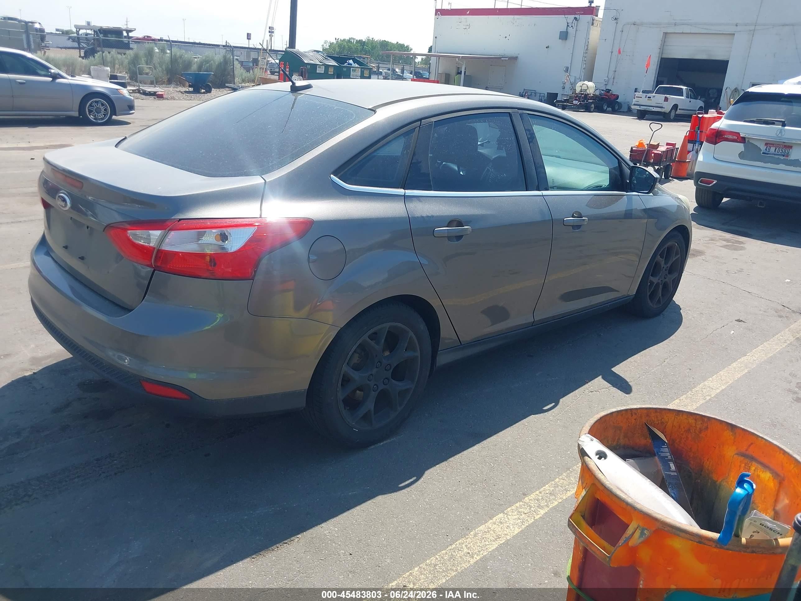 2012 Ford Focus Sel Gray vin: 1FAHP3H22CL236244