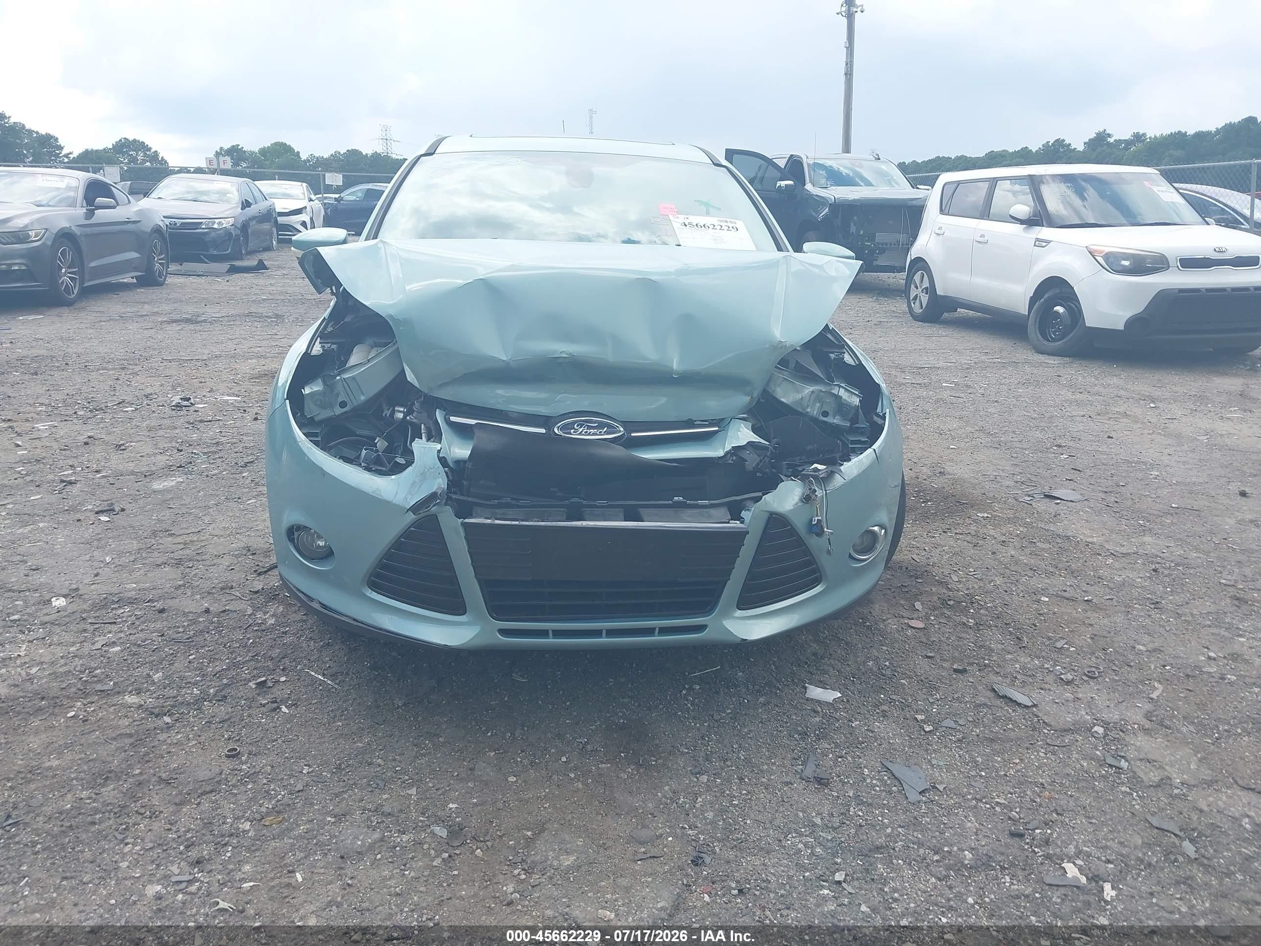 2012 Ford Focus Sel Blue vin: 1FAHP3H22CL245235