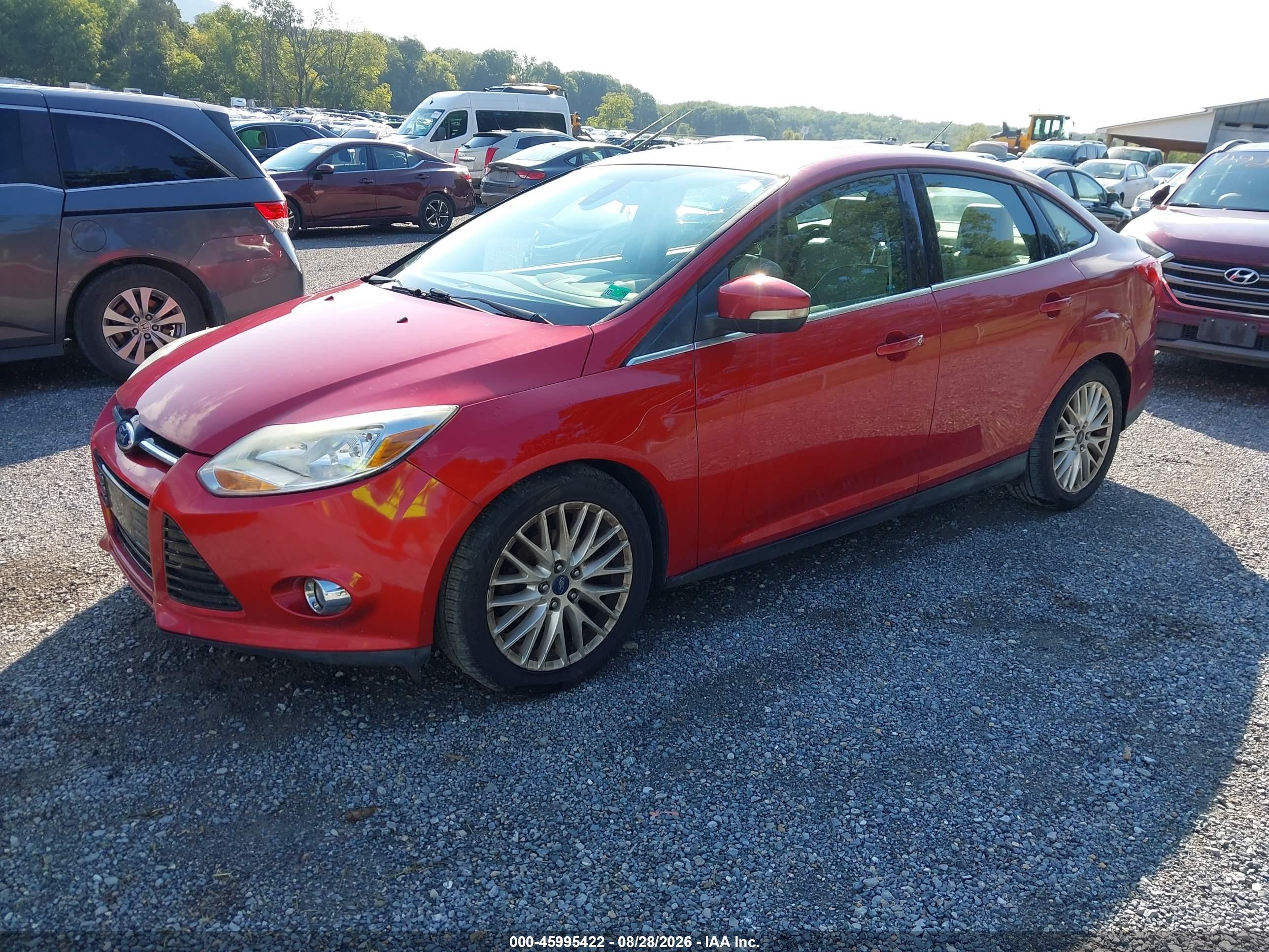 2012 Ford Focus Sel Red vin: 1FAHP3H22CL298758