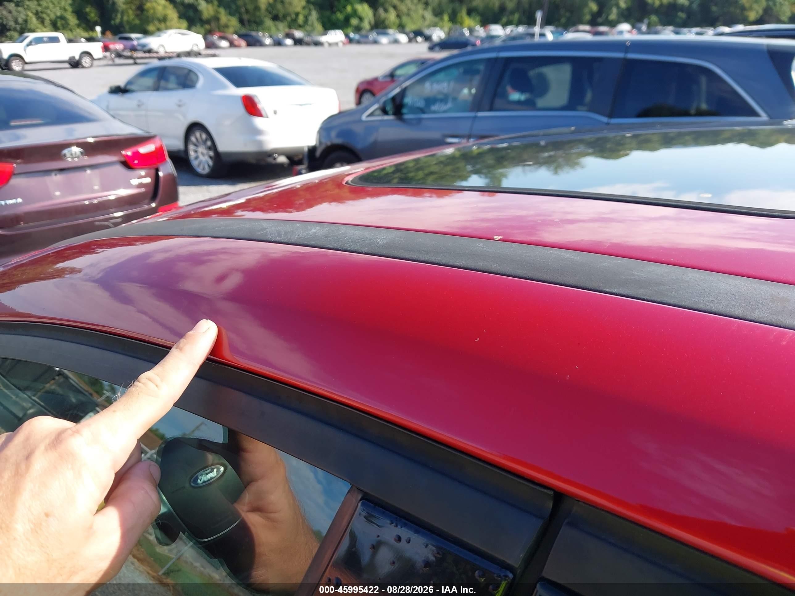 2012 Ford Focus Sel Red vin: 1FAHP3H22CL298758