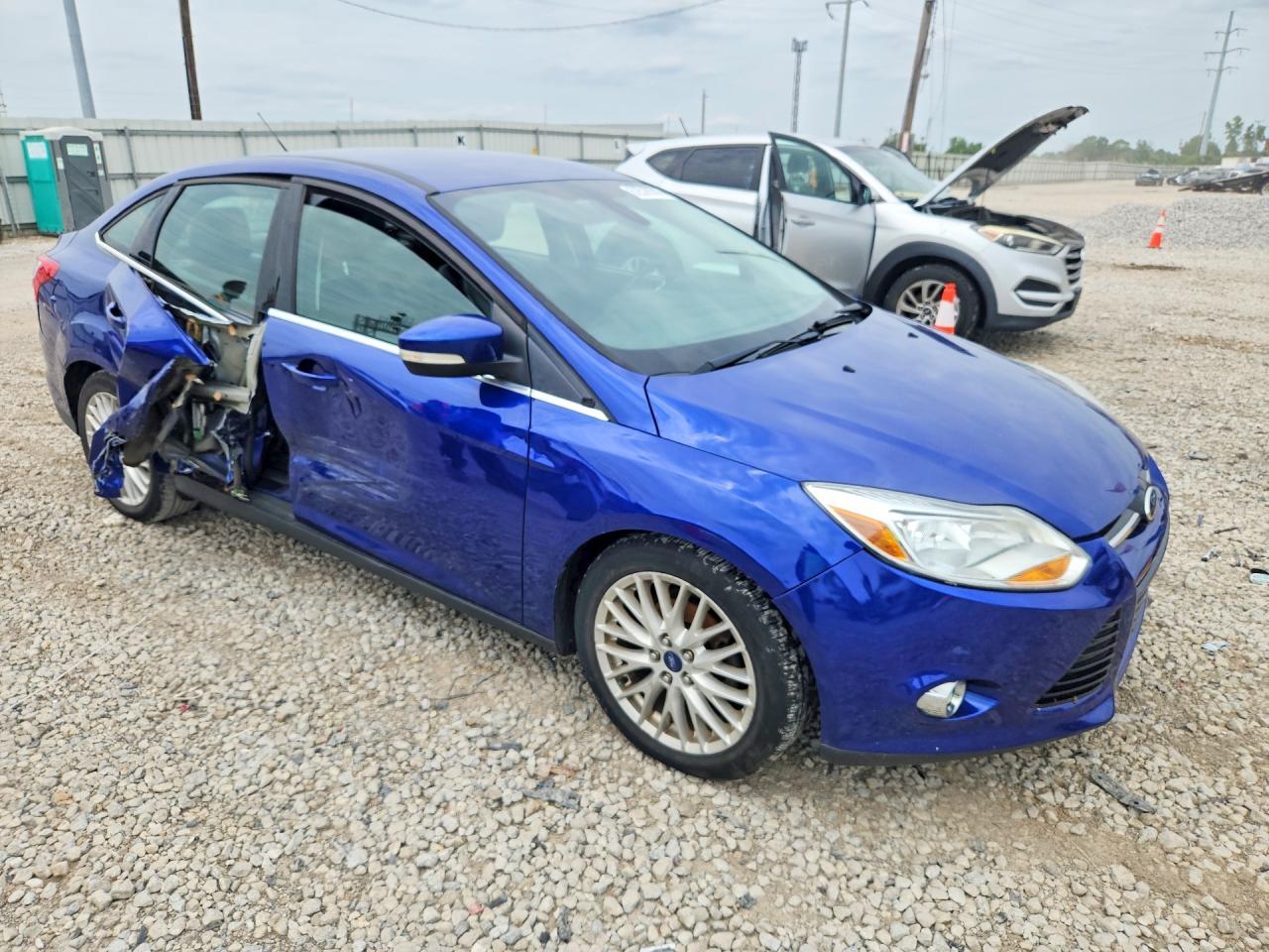 2012 Ford Focus Sel Blue vin: 1FAHP3H22CL395040