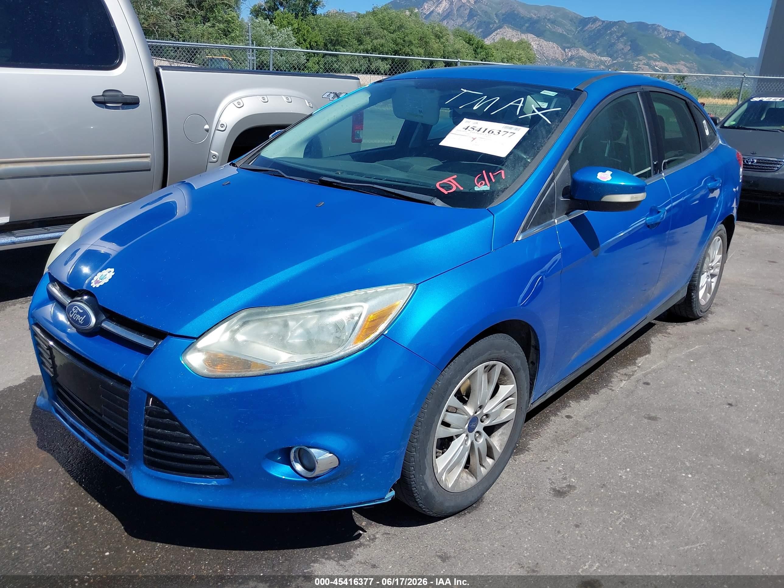 2012 Ford Focus Sel Blue vin: 1FAHP3H23CL109809