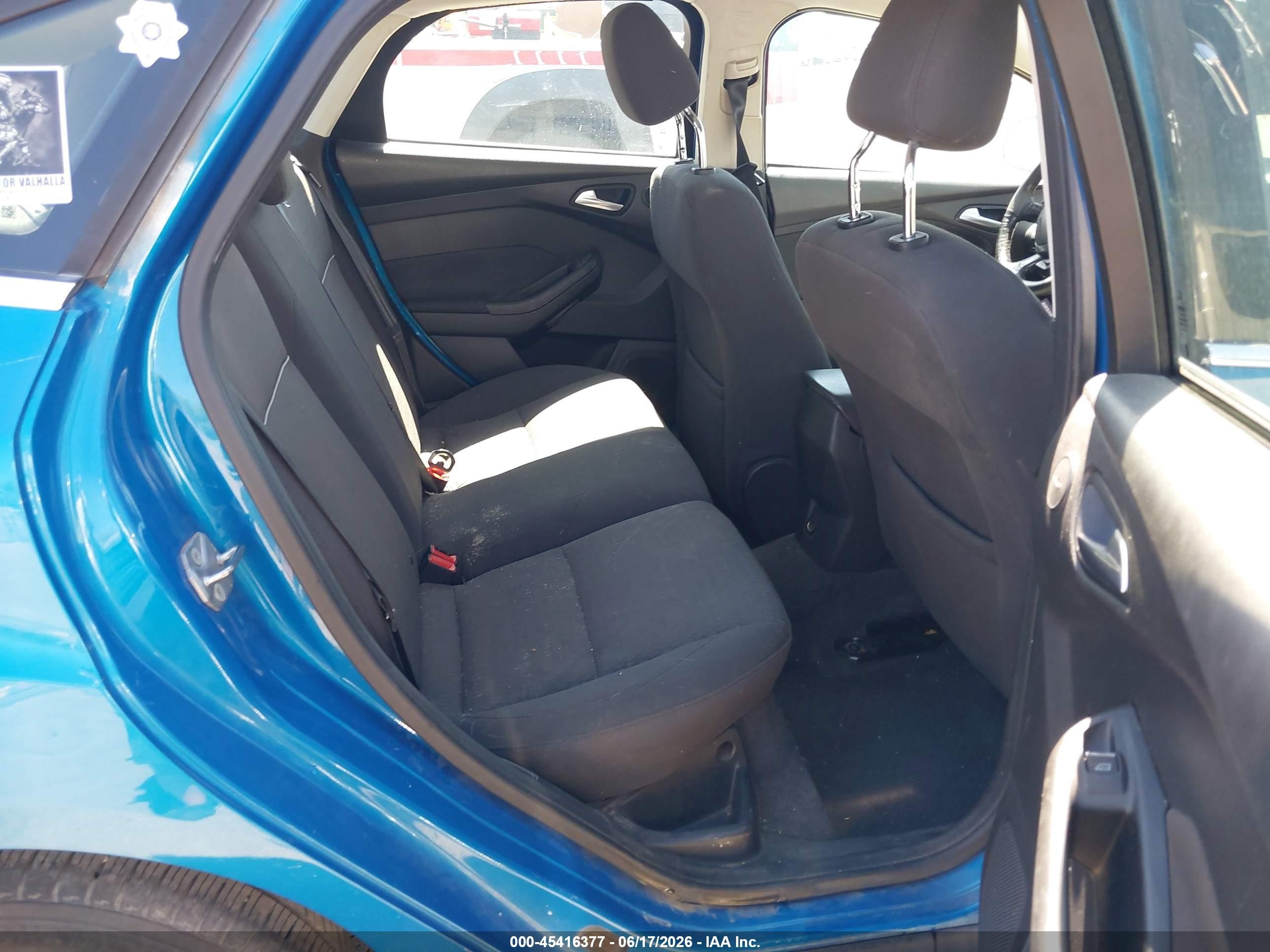 2012 Ford Focus Sel Blue vin: 1FAHP3H23CL109809