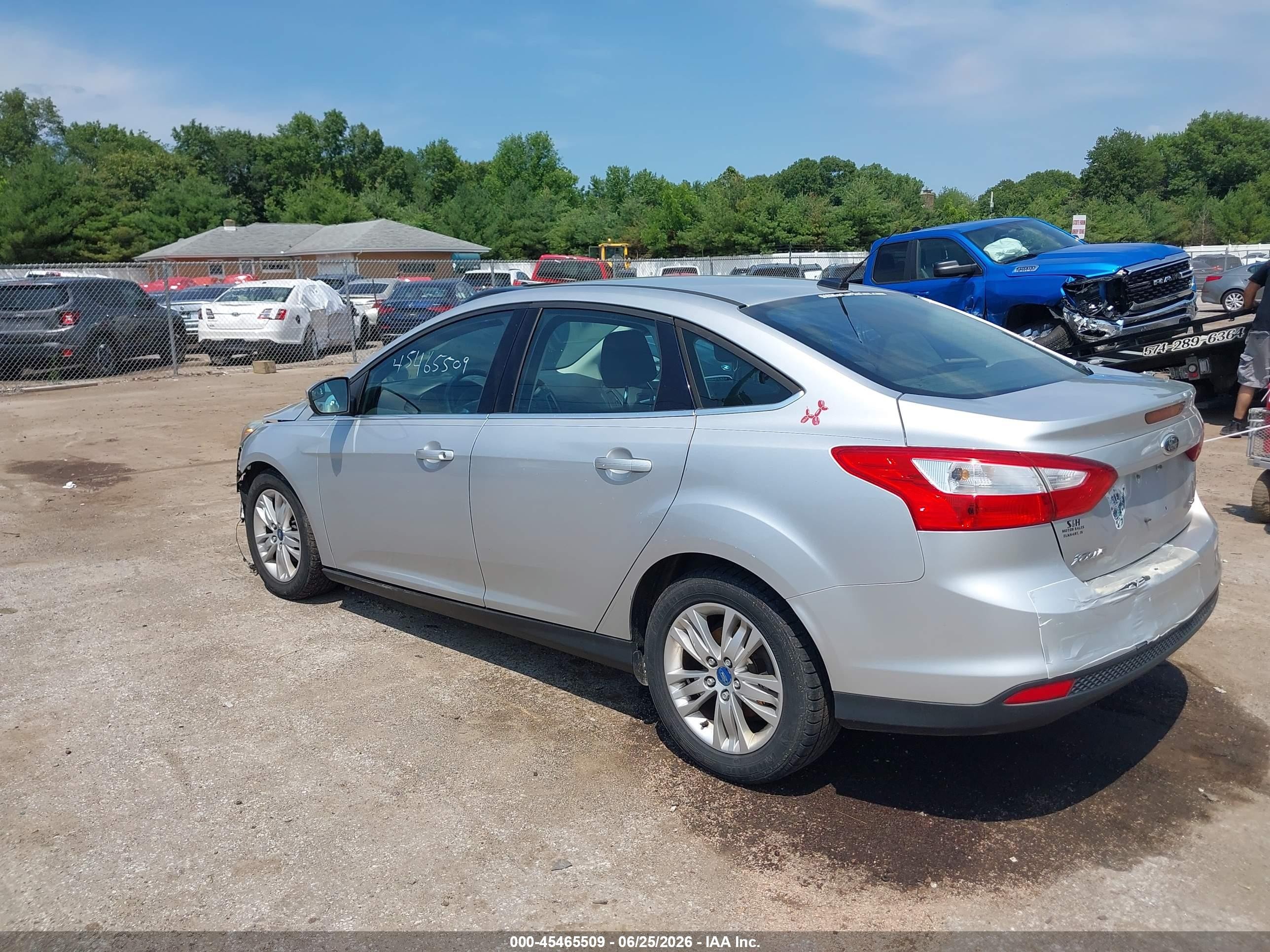 2012 Ford Focus Sel Silver vin: 1FAHP3H23CL135410