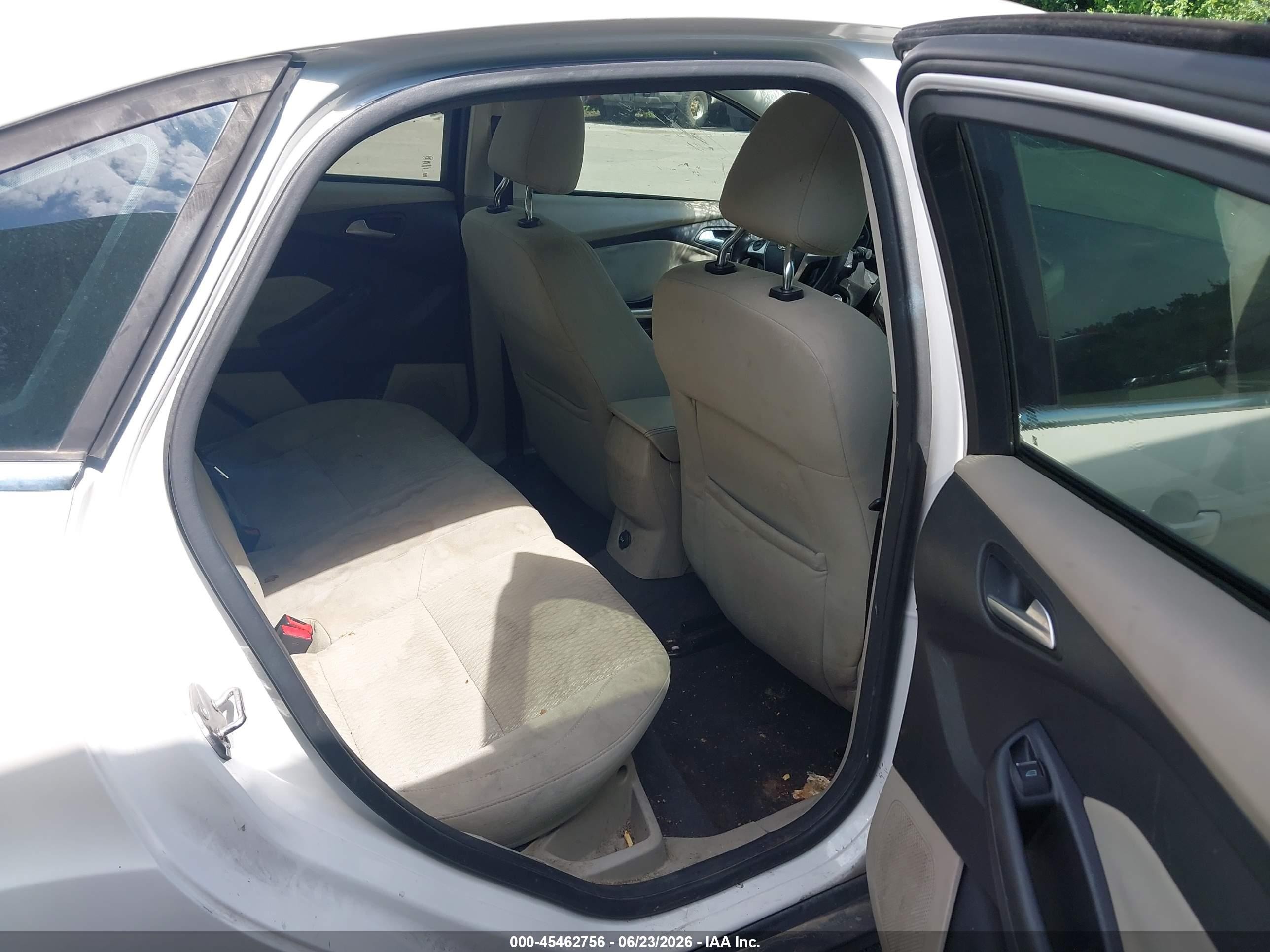 2012 Ford Focus Sel White vin: 1FAHP3H23CL180234
