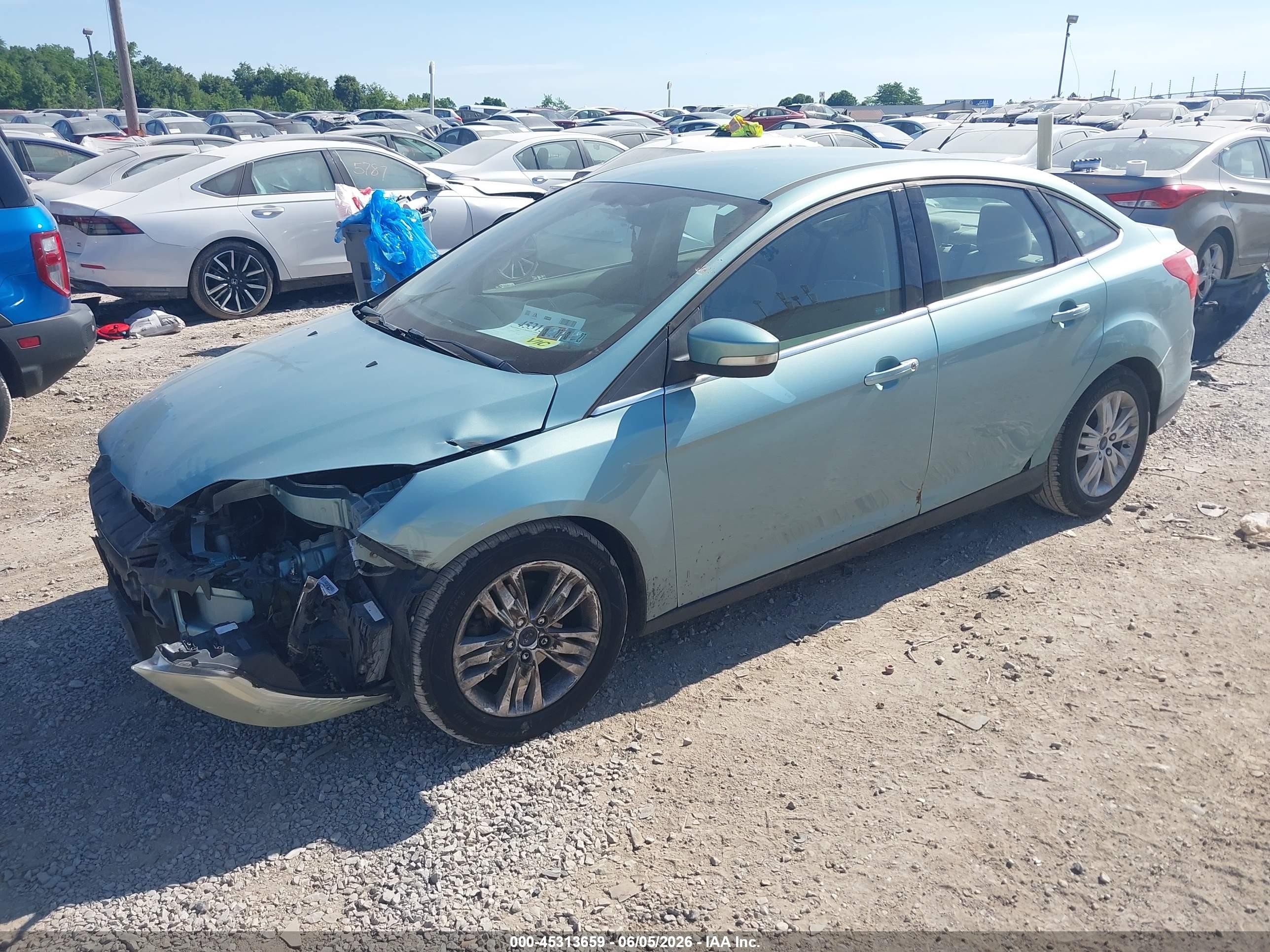 2012 Ford Focus Sel Light Blue vin: 1FAHP3H23CL233417