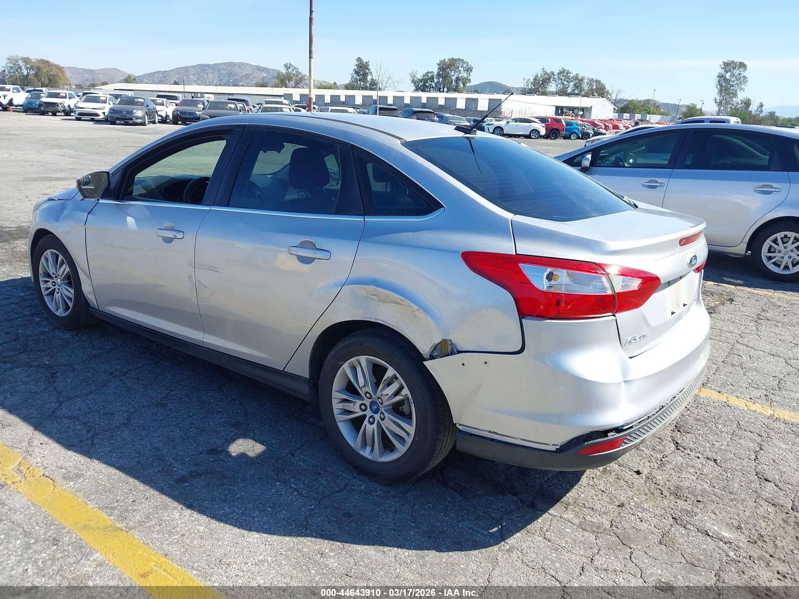 2012 Ford Focus Sel Gray vin: 1FAHP3H23CL251142