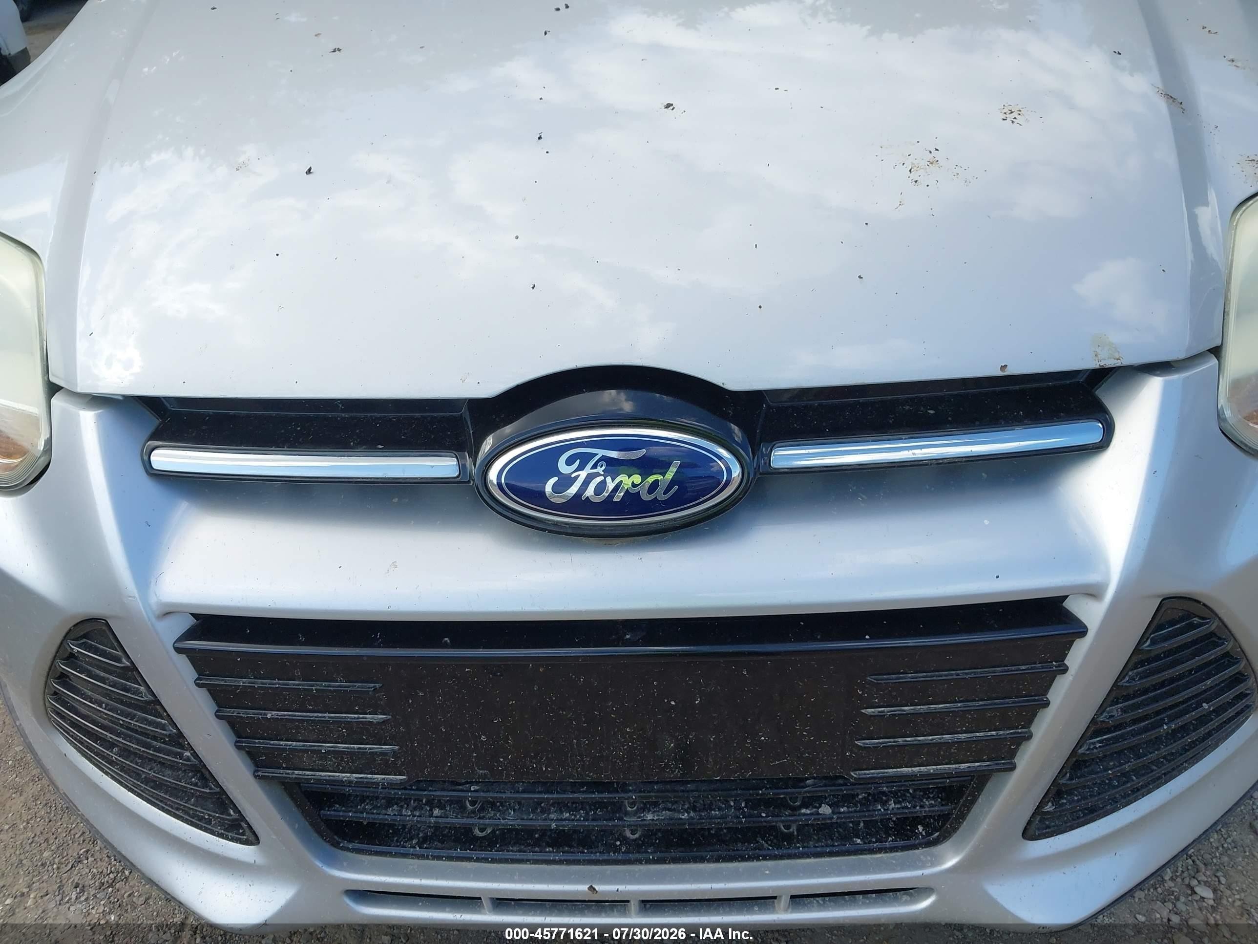 2012 Ford Focus Sel Серебряный vin: 1FAHP3H23CL337678