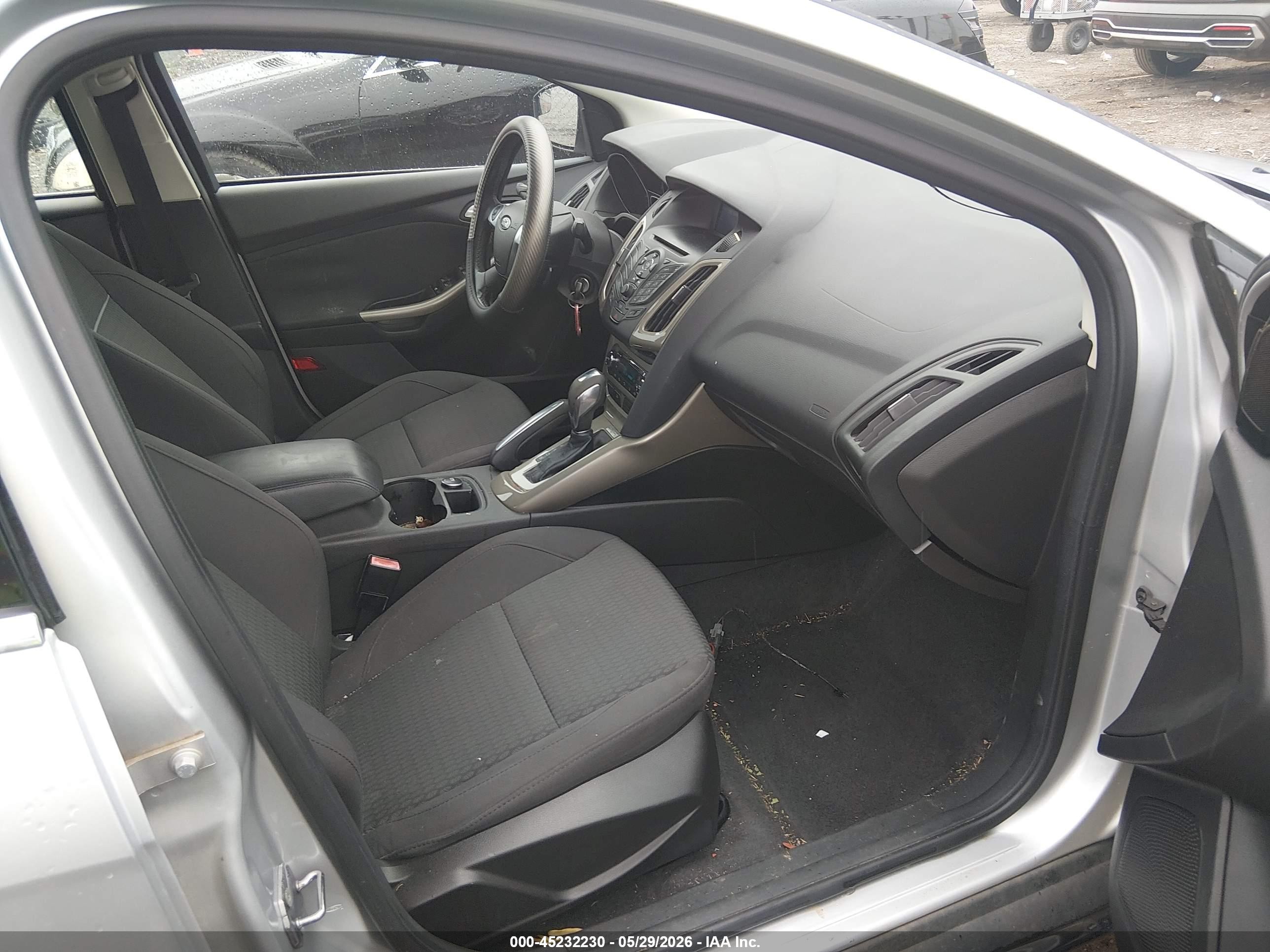 2012 Ford Focus Sel Gray vin: 1FAHP3H23CL387948