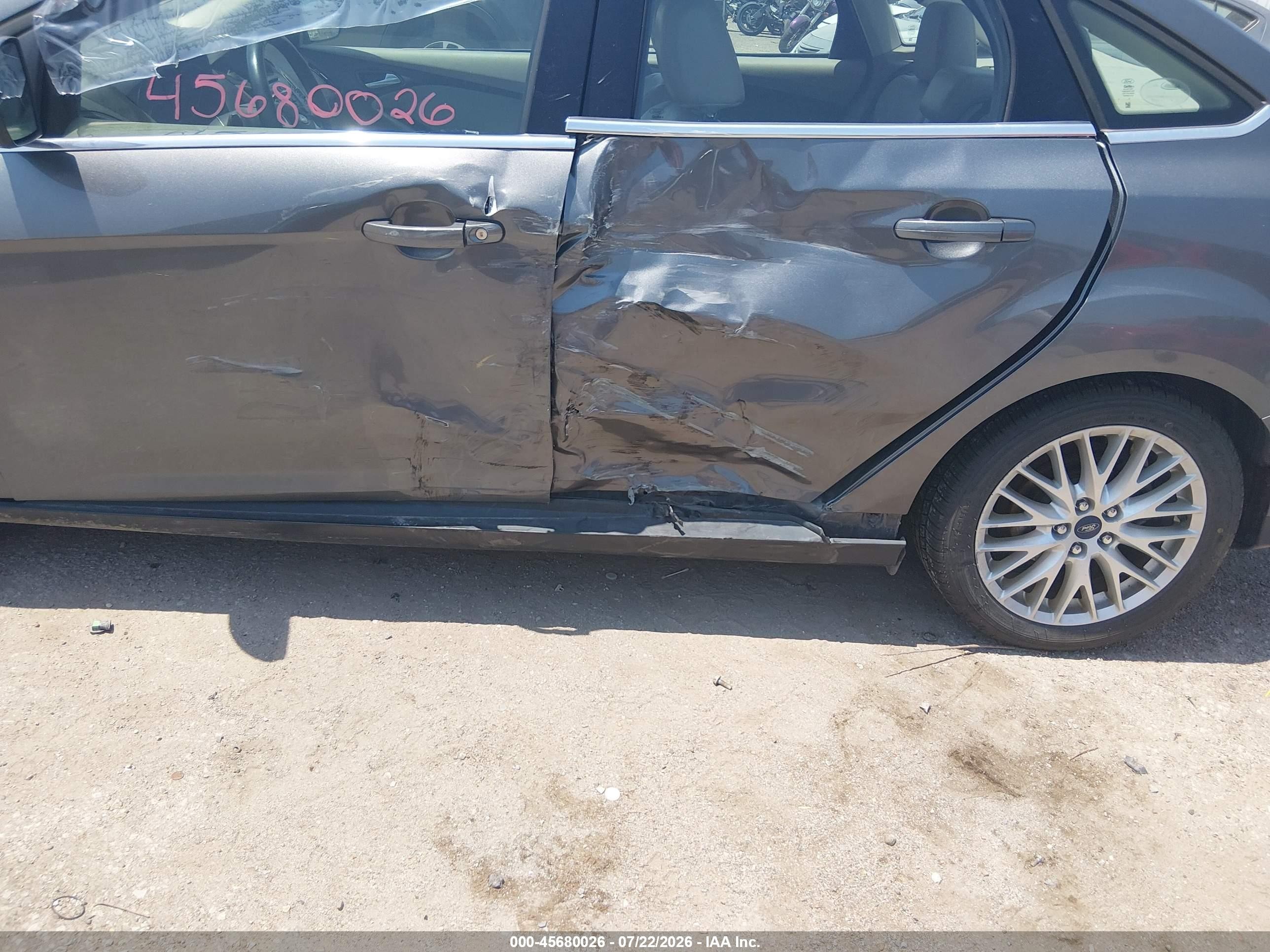 2012 Ford Focus Sel Gray vin: 1FAHP3H23CL400374