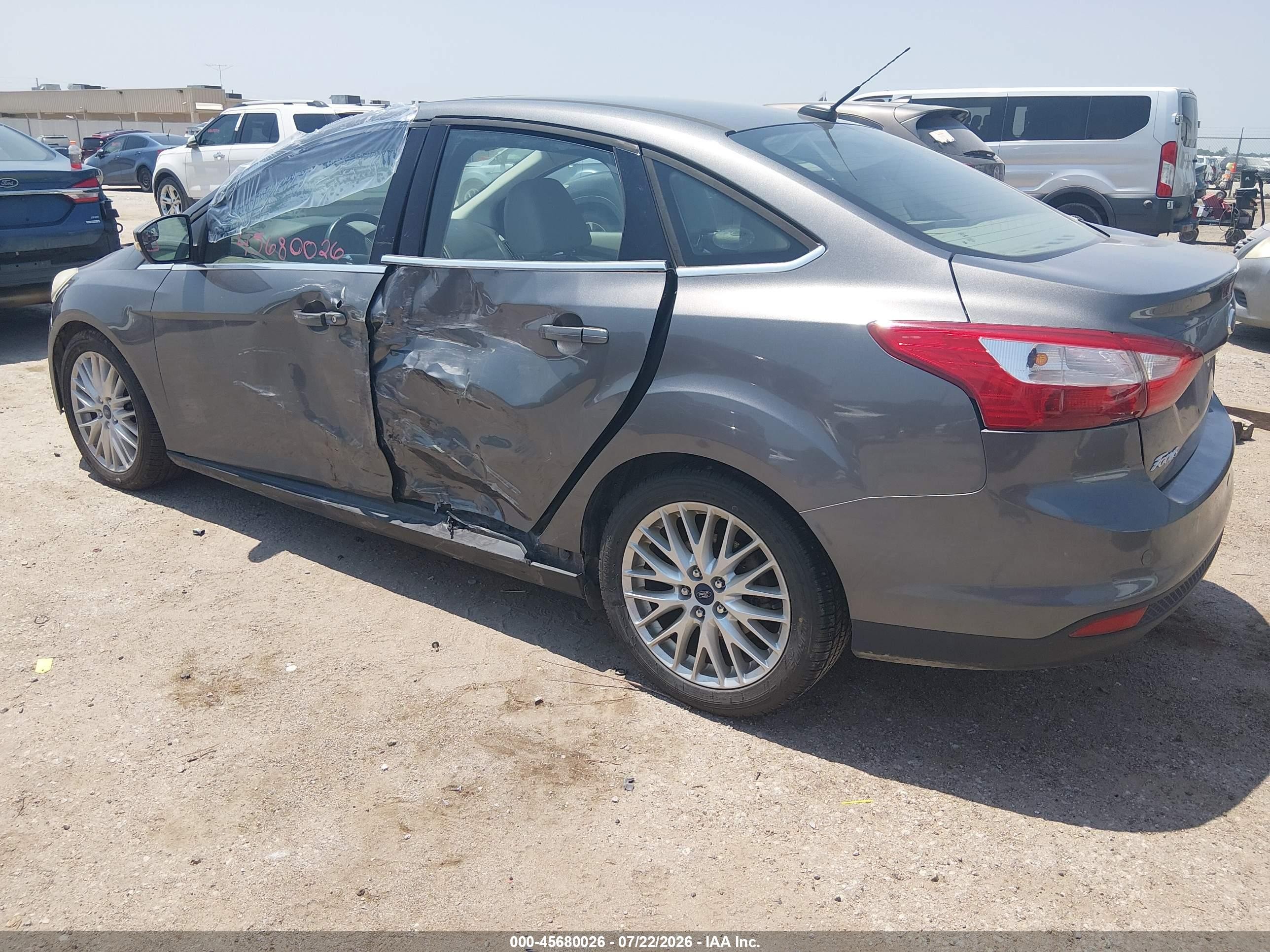2012 Ford Focus Sel Gray vin: 1FAHP3H23CL400374