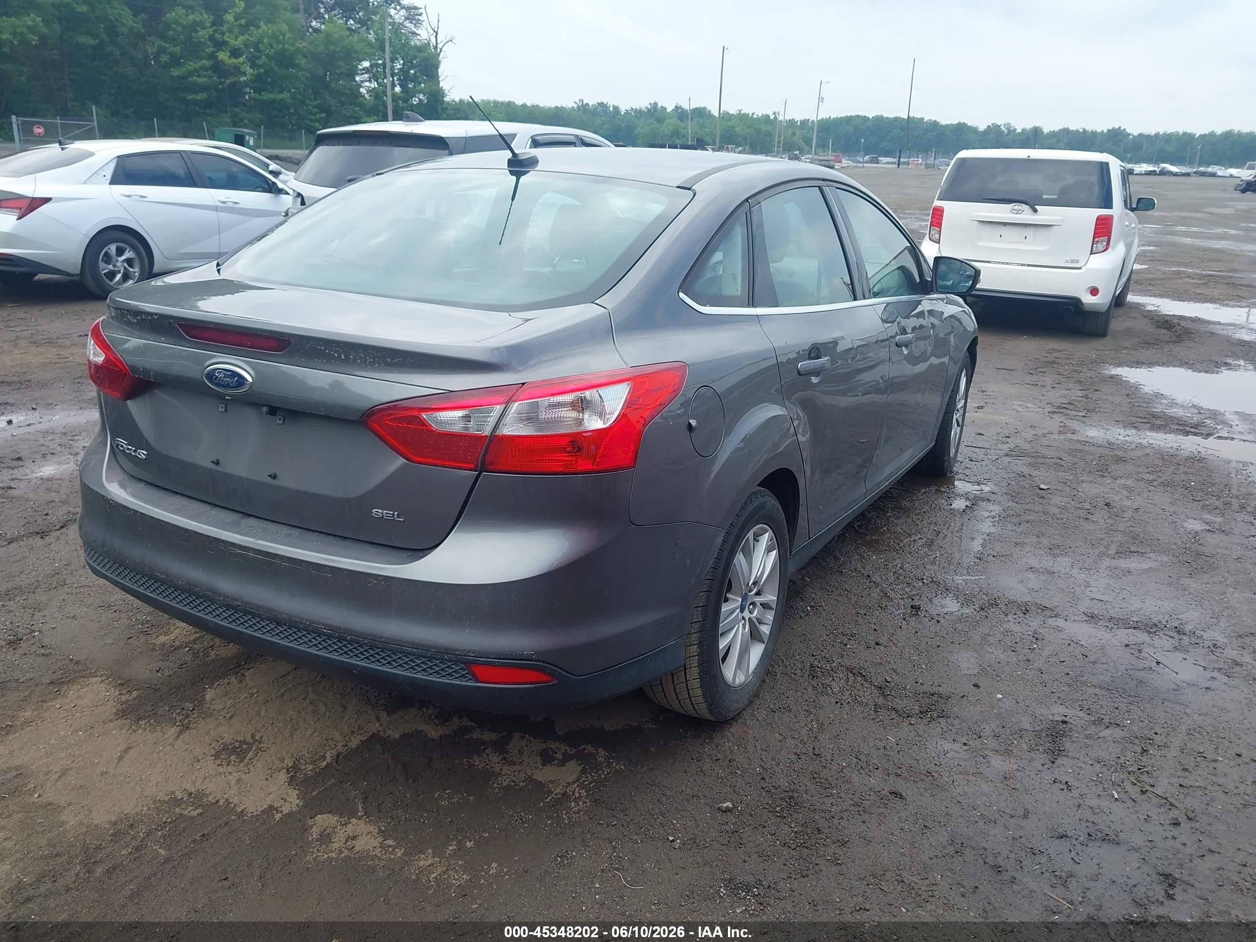 2012 Ford Focus Sel Gray vin: 1FAHP3H24CL252610