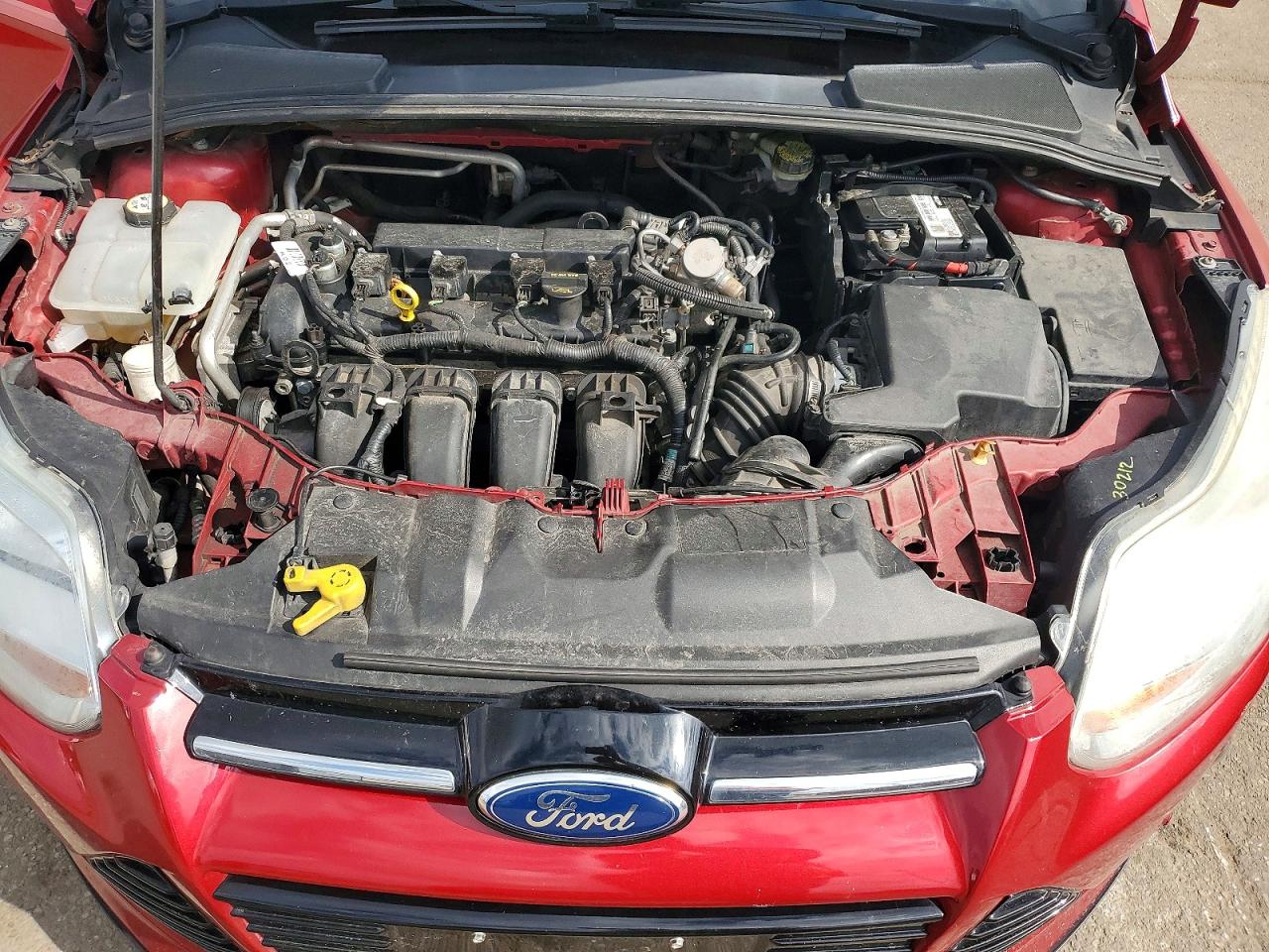 2012 Ford Focus Sel Red vin: 1FAHP3H24CL256527