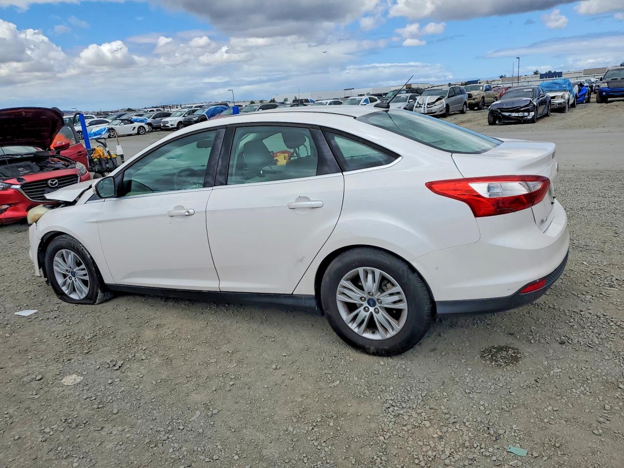 2012 Ford Focus Sel White vin: 1FAHP3H24CL304916