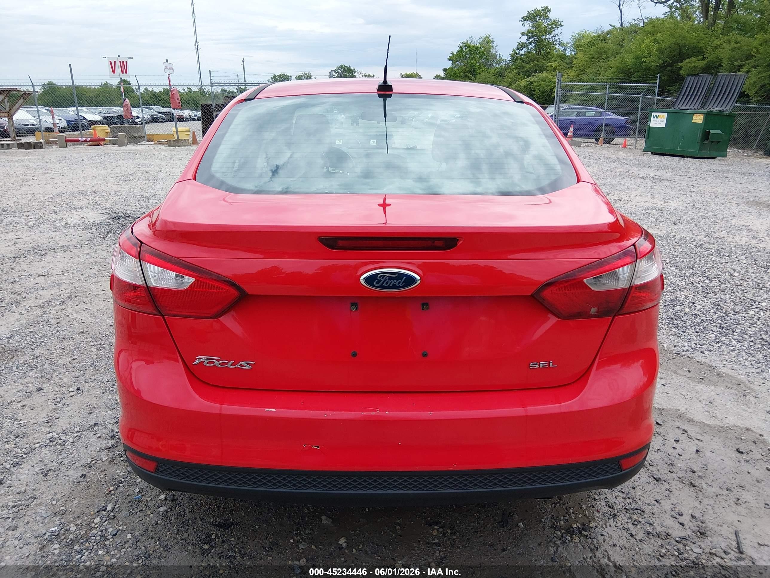 2012 Ford Focus Sel Red vin: 1FAHP3H25CL142245