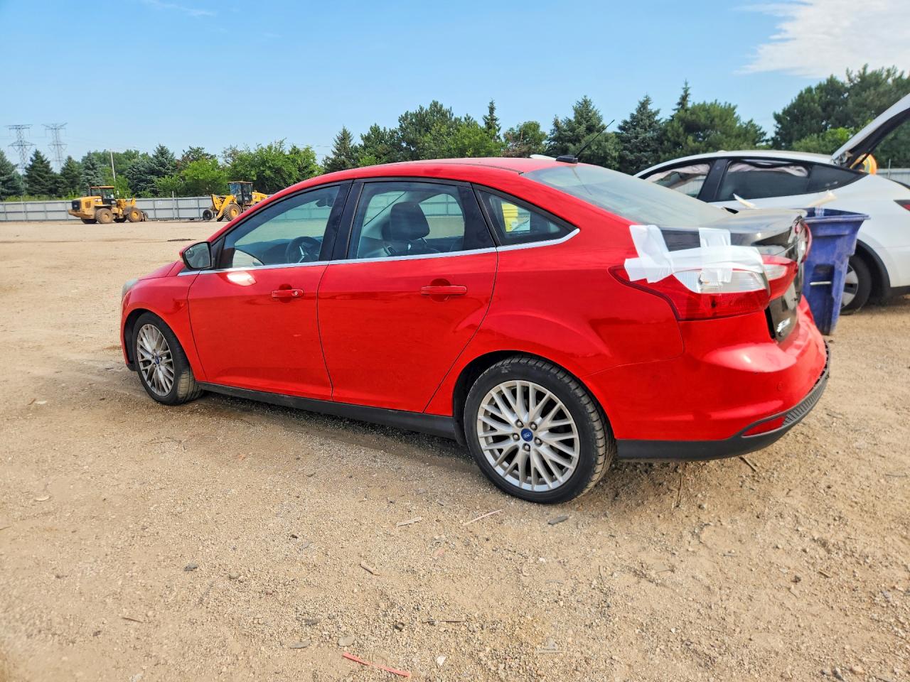 2012 Ford Focus Sel Red vin: 1FAHP3H25CL200659