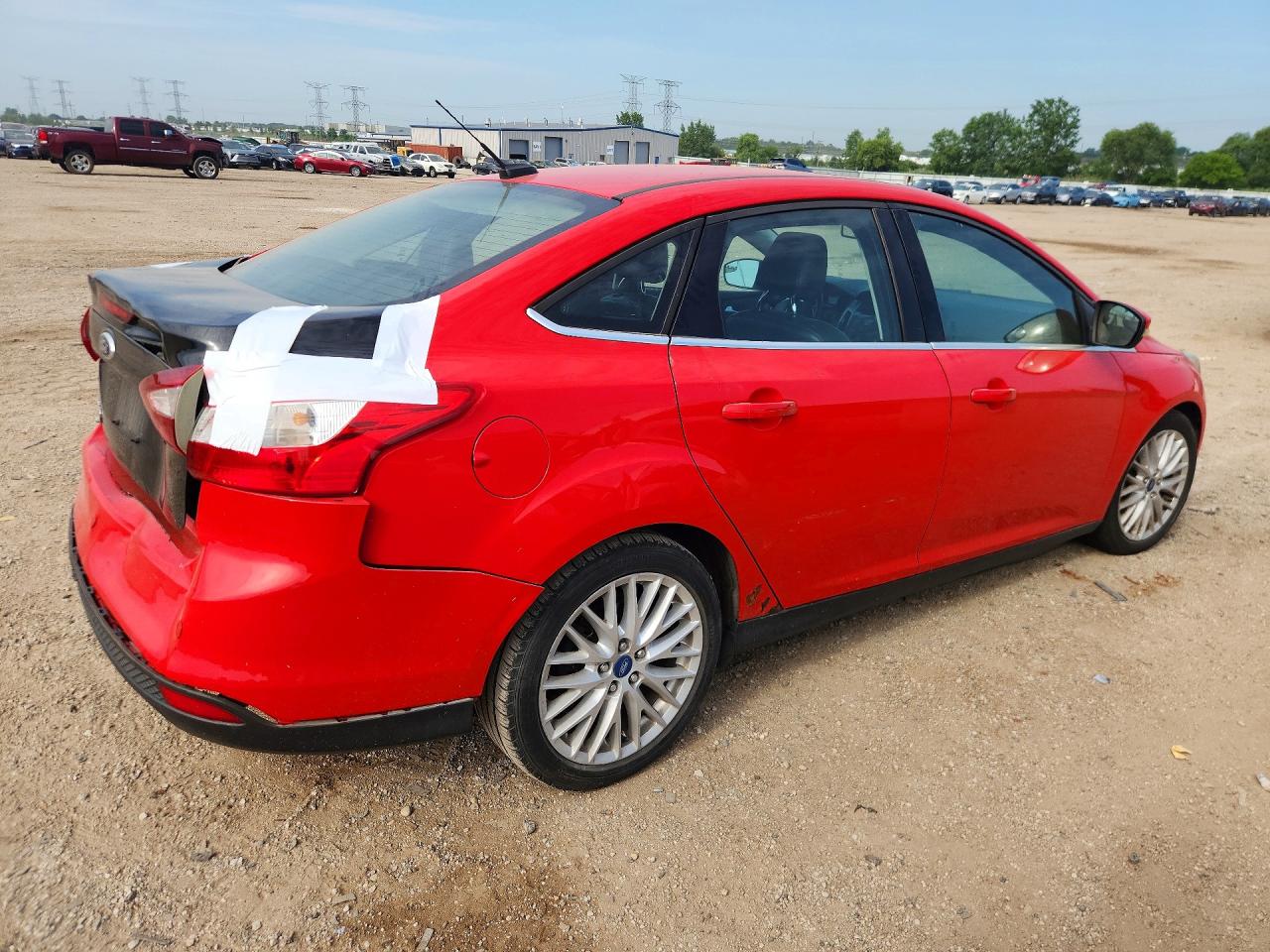 2012 Ford Focus Sel Red vin: 1FAHP3H25CL200659