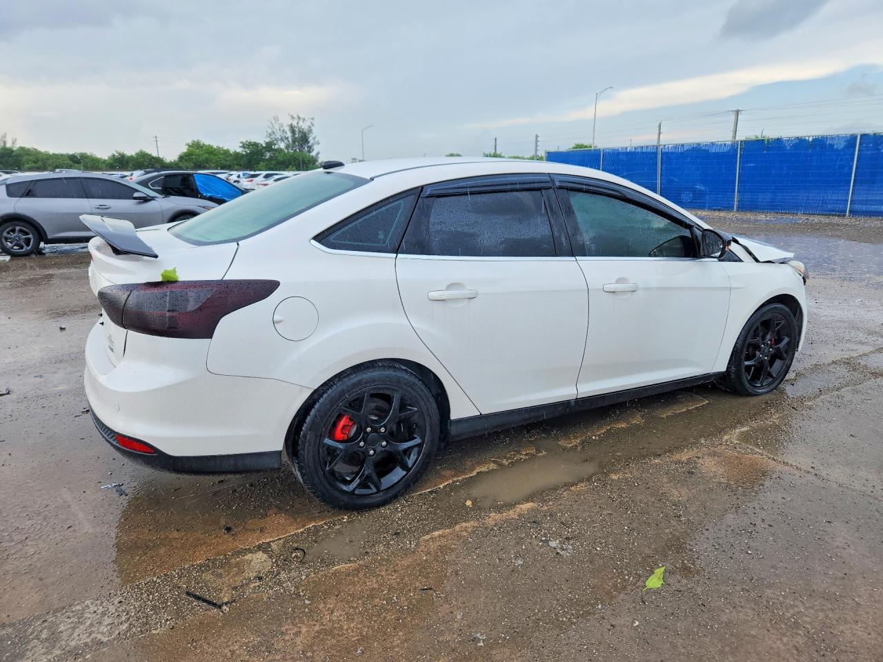 2012 Ford Focus Sel White vin: 1FAHP3H25CL276978