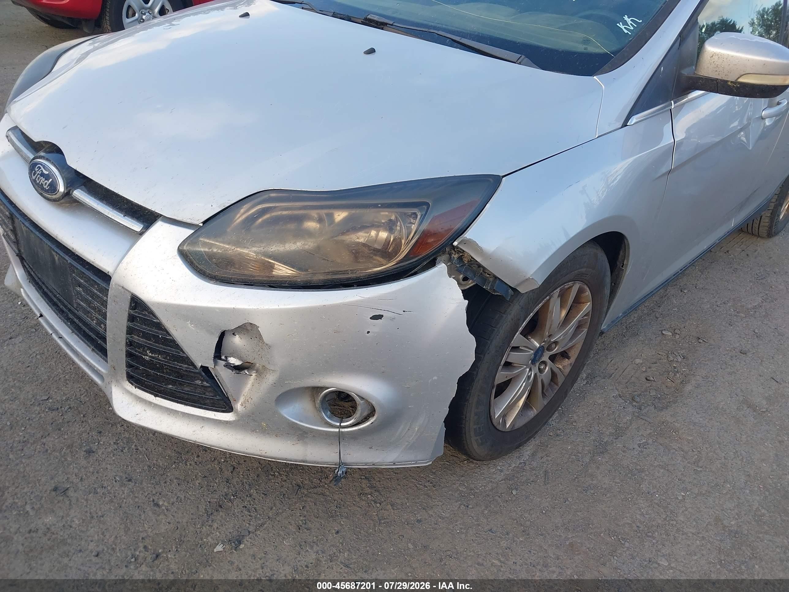 2012 Ford Focus Sel Серебряный vin: 1FAHP3H25CL367278