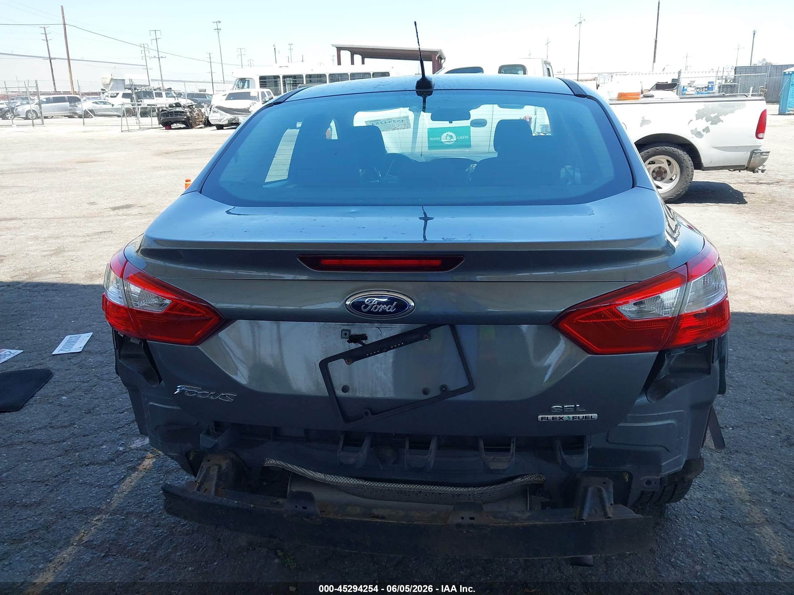 2012 Ford Focus Sel Gray vin: 1FAHP3H25CL371900
