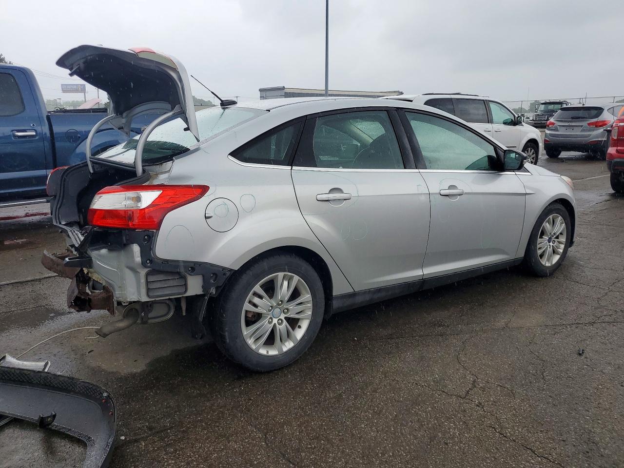 2012 Ford Focus Sel Silver vin: 1FAHP3H25CL393525