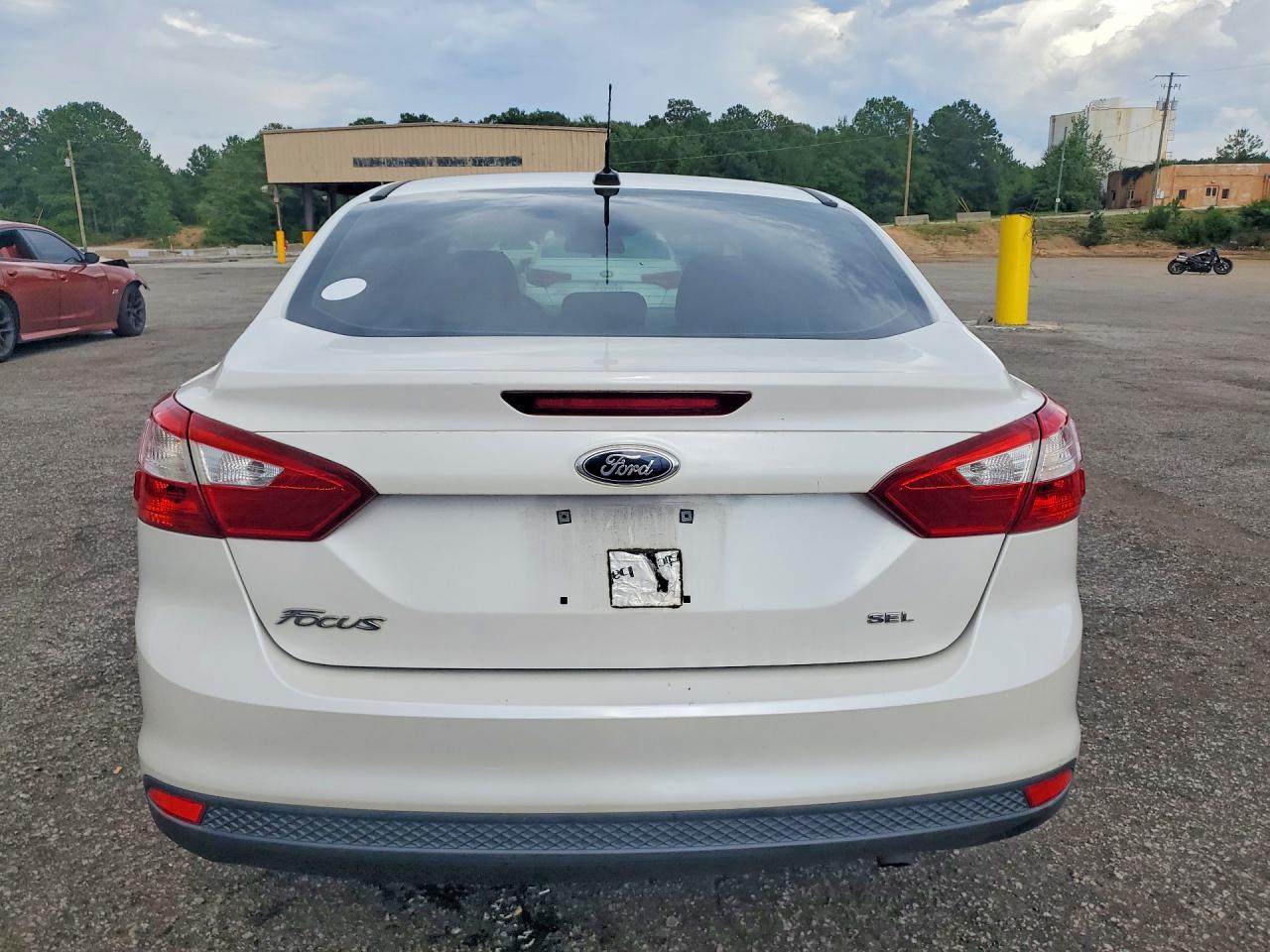 2012 Ford Focus Sel White vin: 1FAHP3H25CL474363