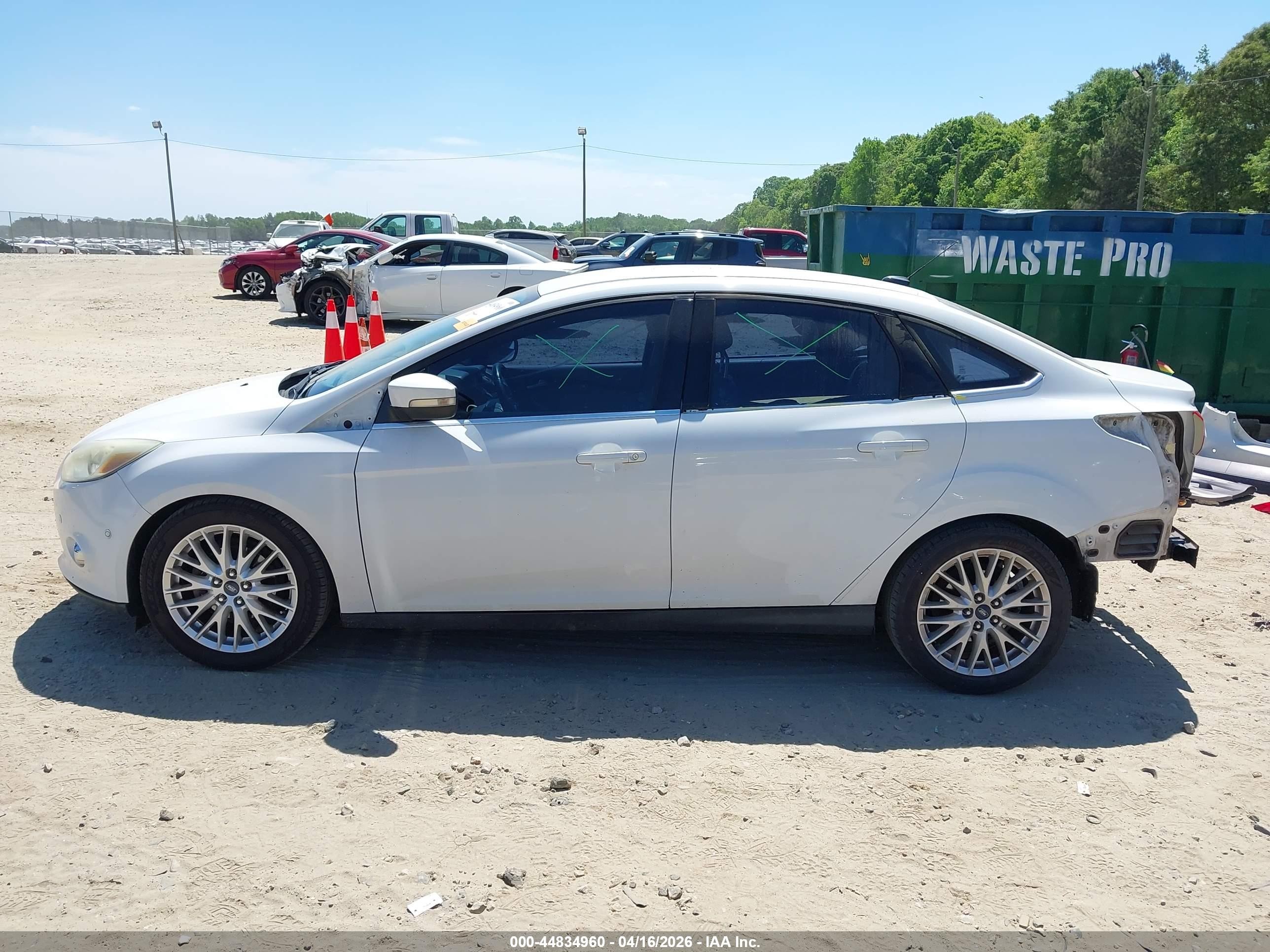 2012 Ford Focus Sel White vin: 1FAHP3H26CL138446