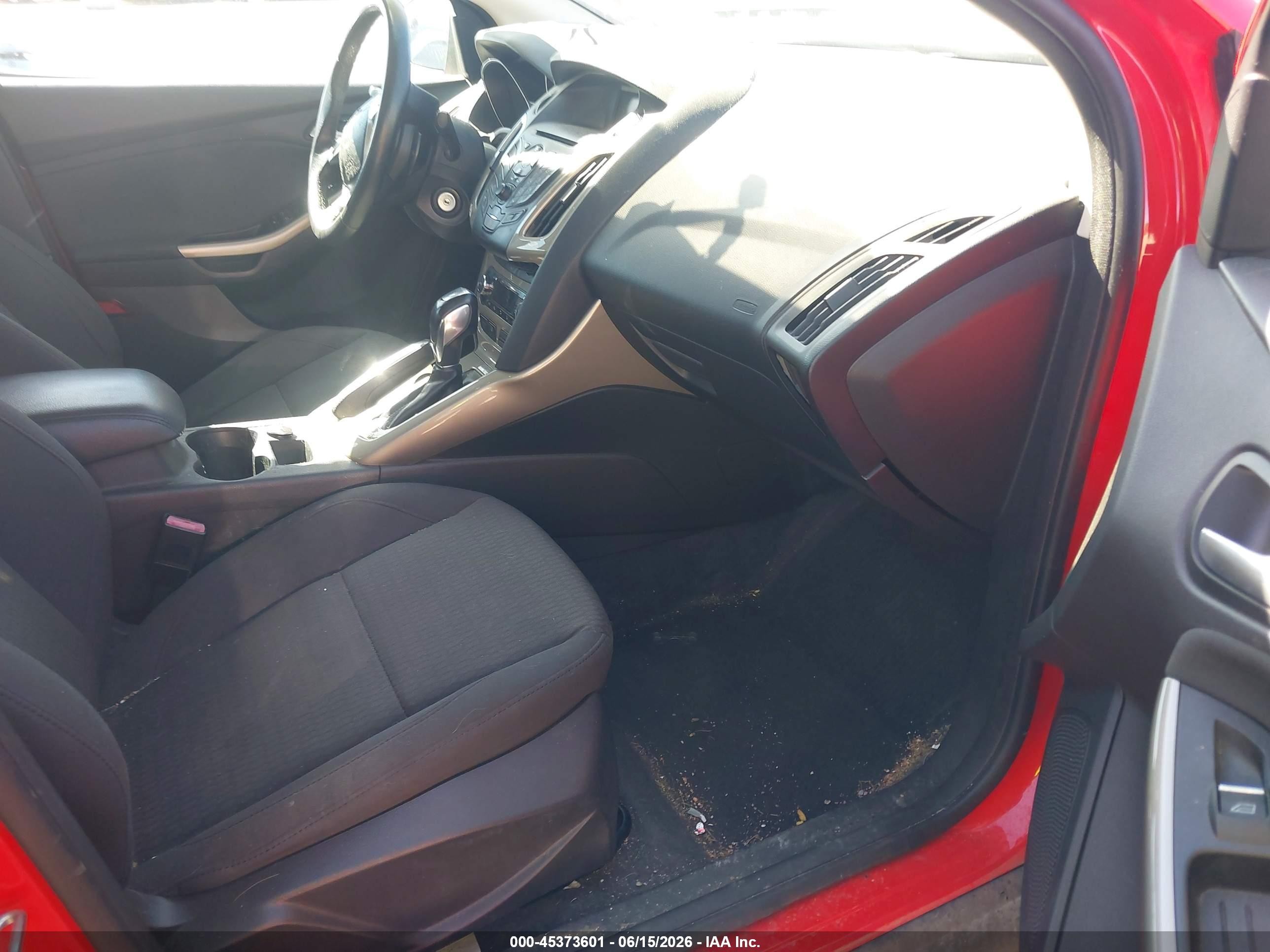 2012 Ford Focus Sel Red vin: 1FAHP3H26CL185864