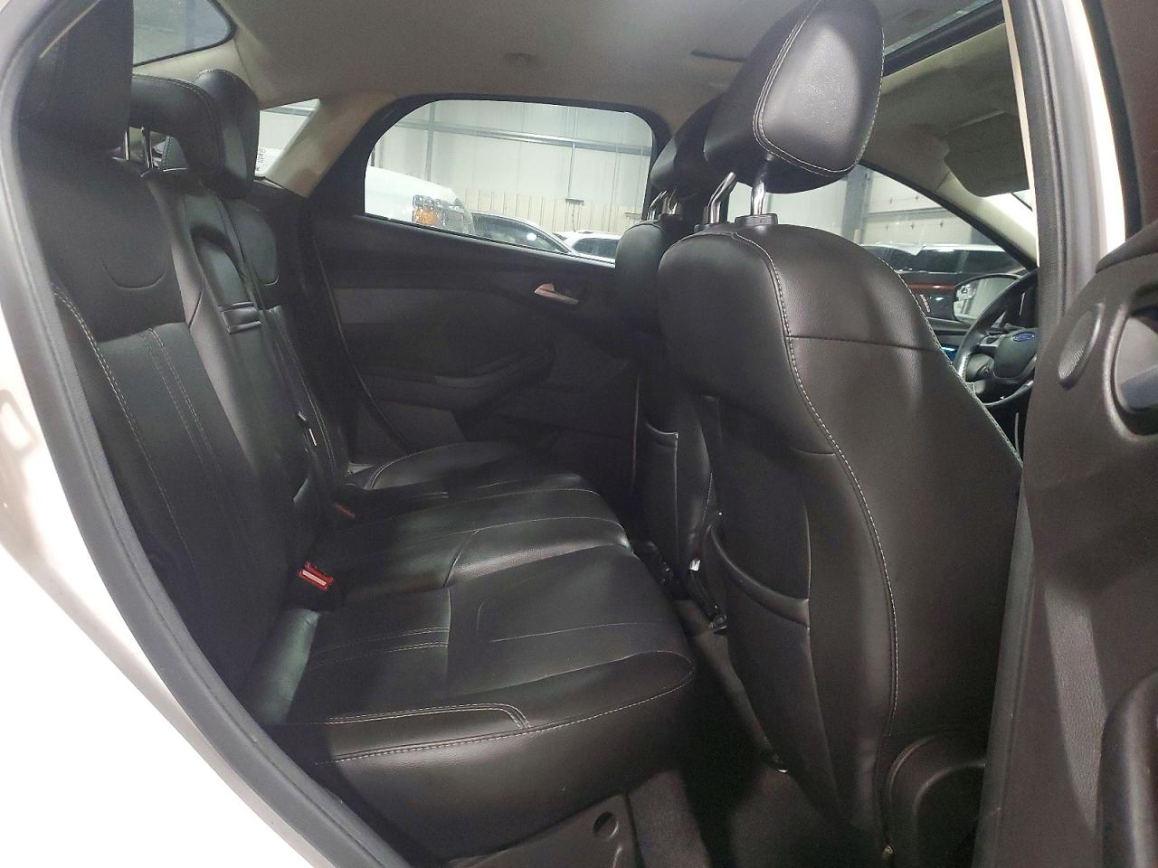 2012 Ford Focus Sel Белый vin: 1FAHP3H26CL361554