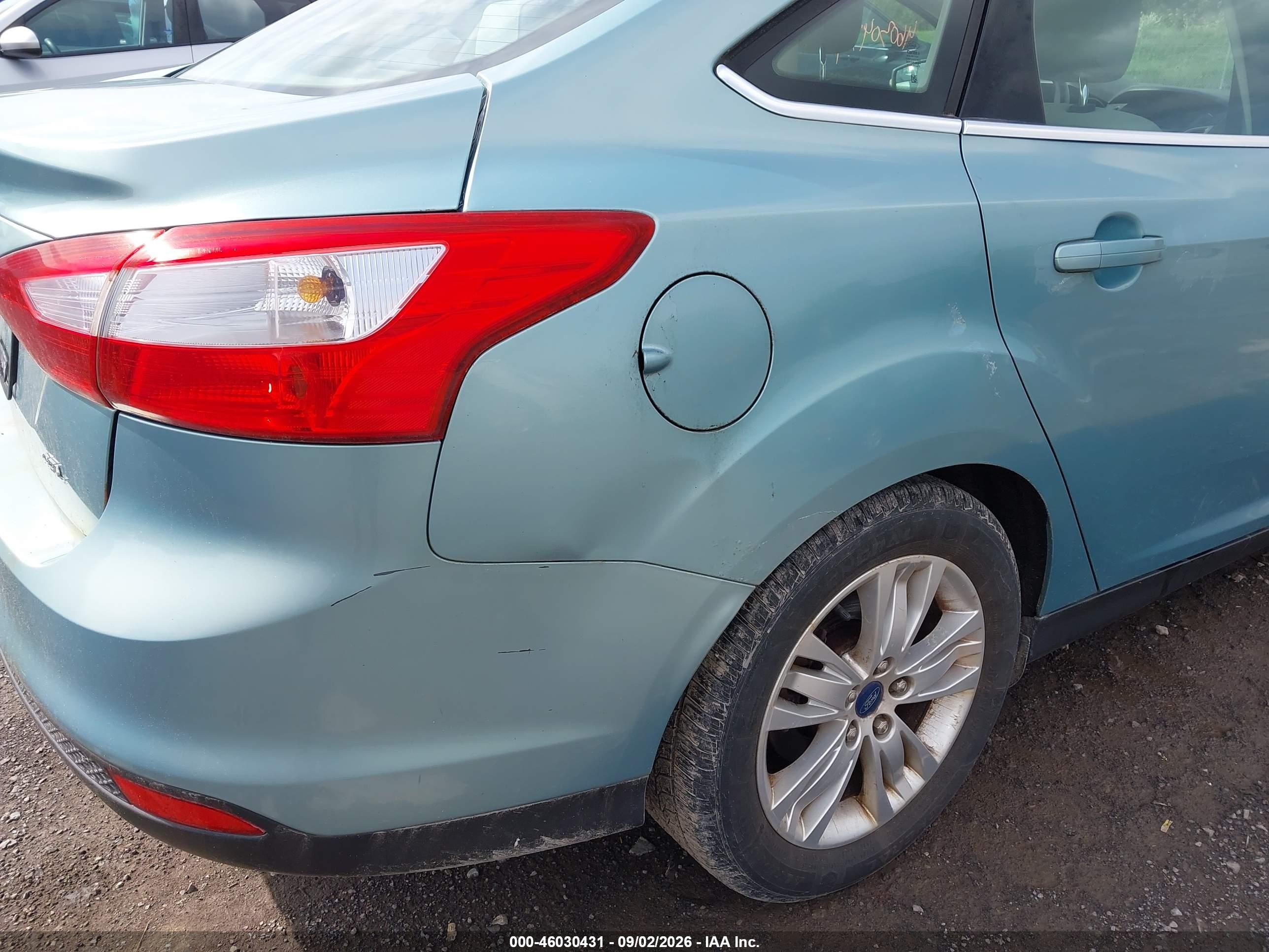 2012 Ford Focus Sel Light Blue vin: 1FAHP3H26CL363479