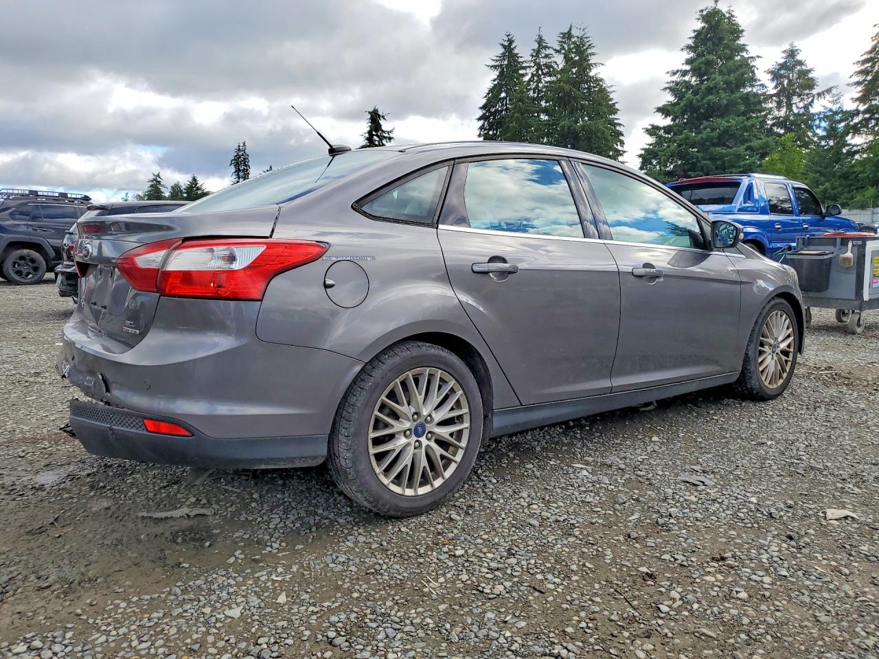2012 Ford Focus Sel Gray vin: 1FAHP3H26CL388141