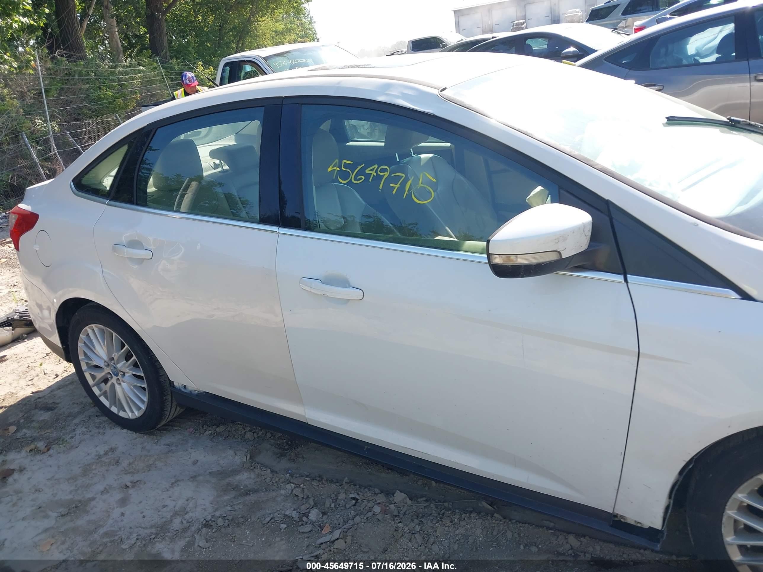 2012 Ford Focus Sel Белый vin: 1FAHP3H26CL435393